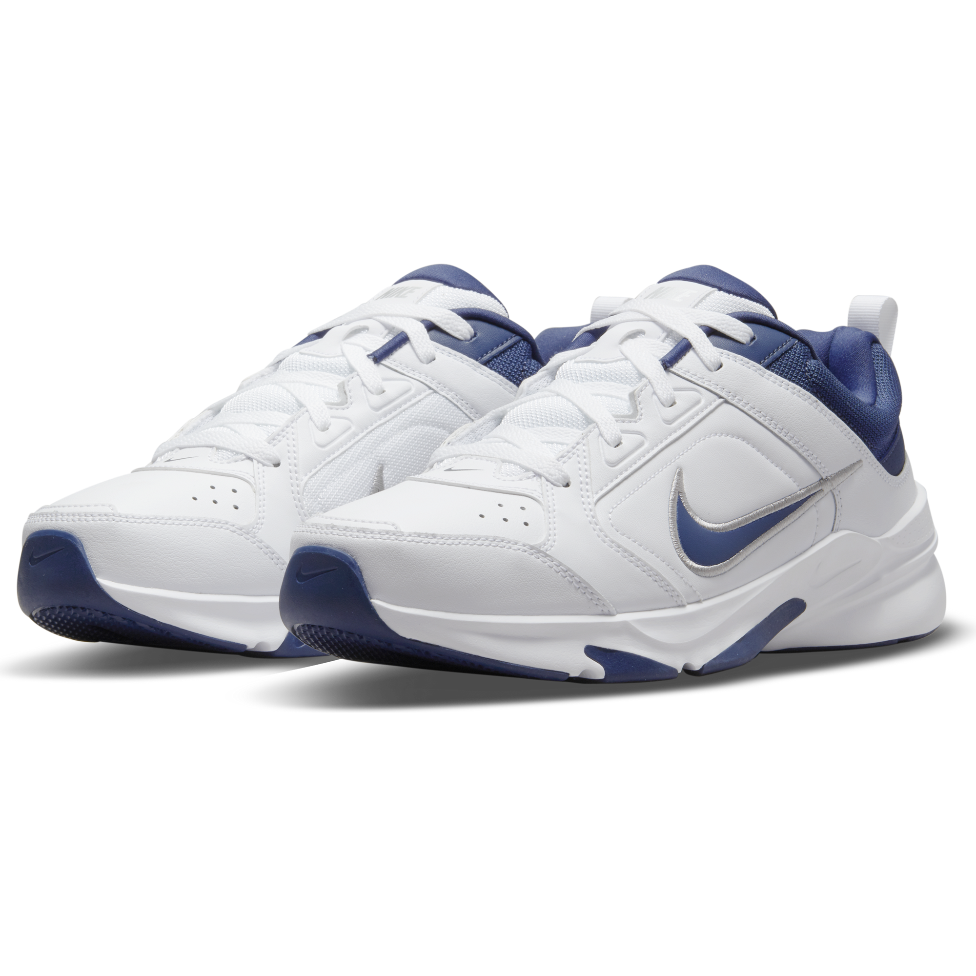 NIKE, M Defy All Day