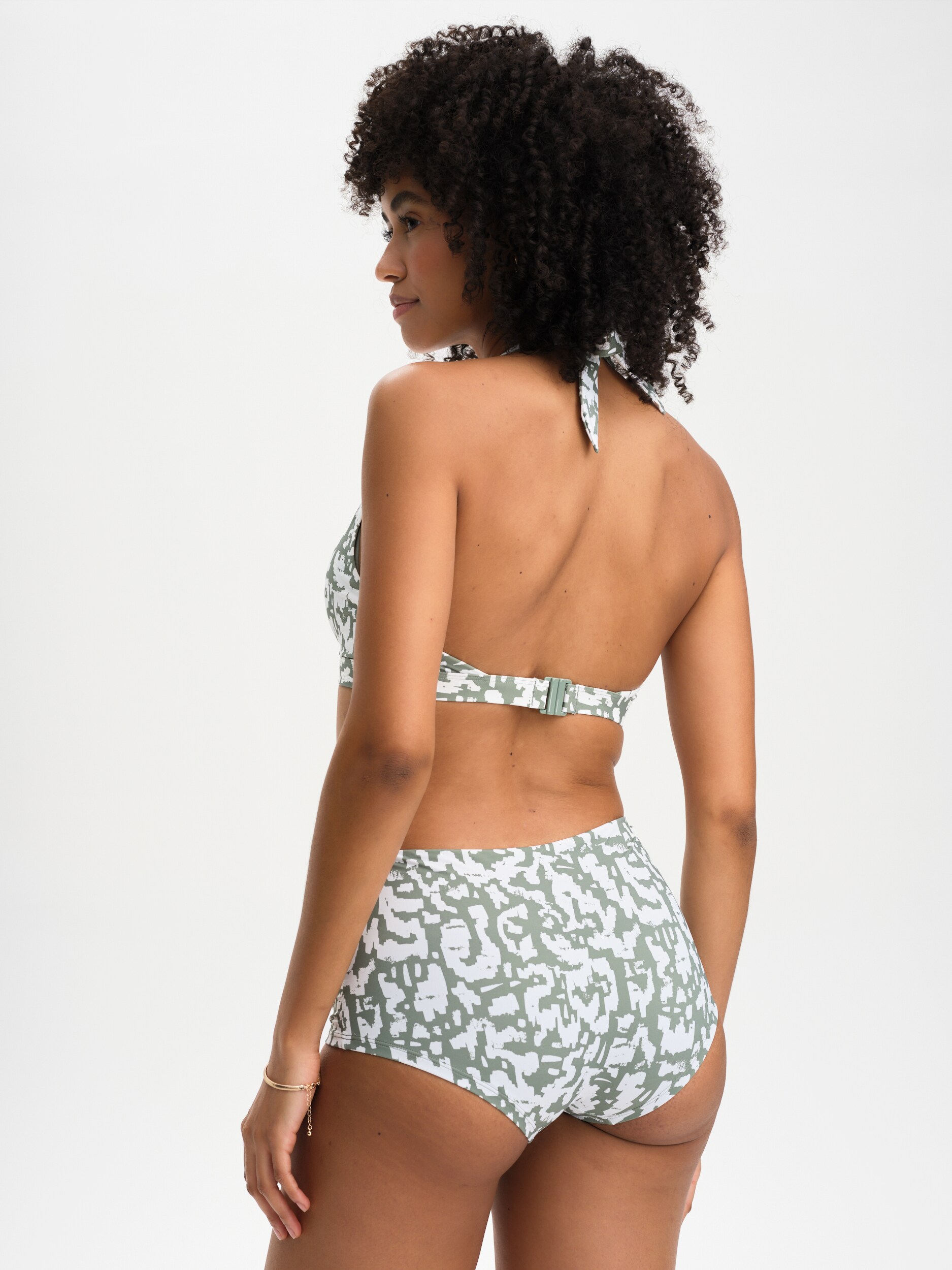 SOC, W Beach Halter Top