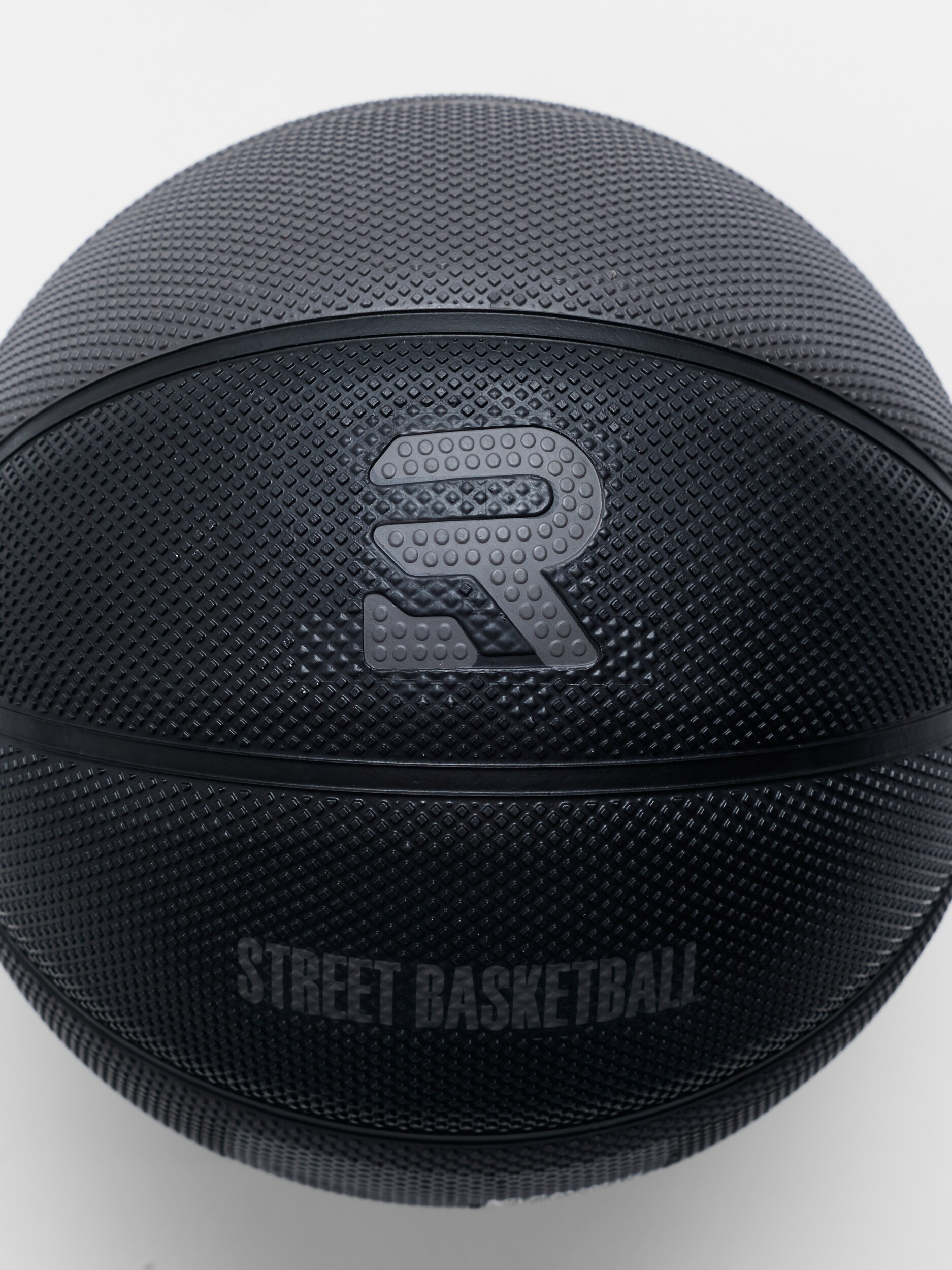 REVOLUTION, STREET BALL