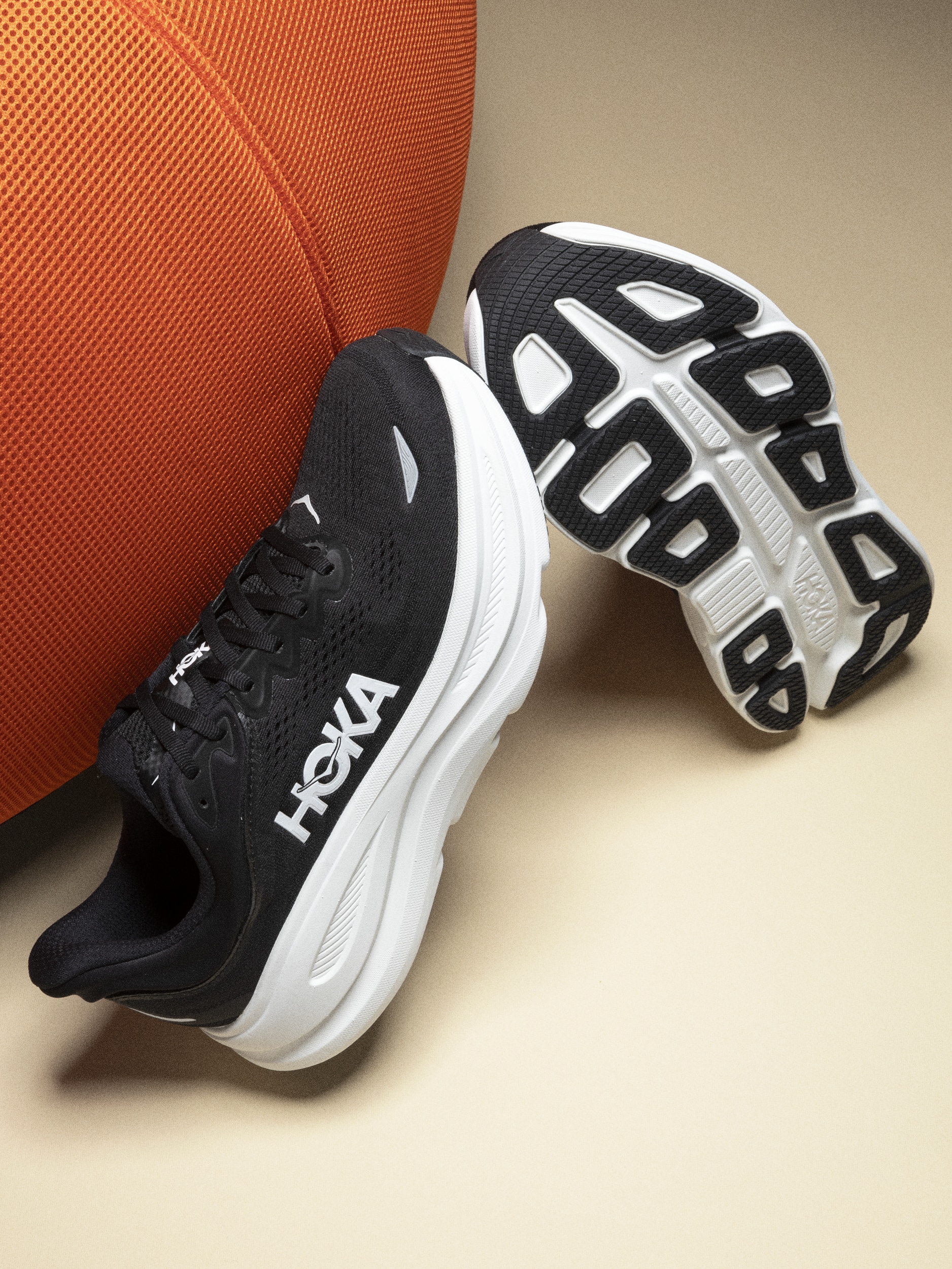 
HOKA, 
W Bondi 9, 
Detail 1
