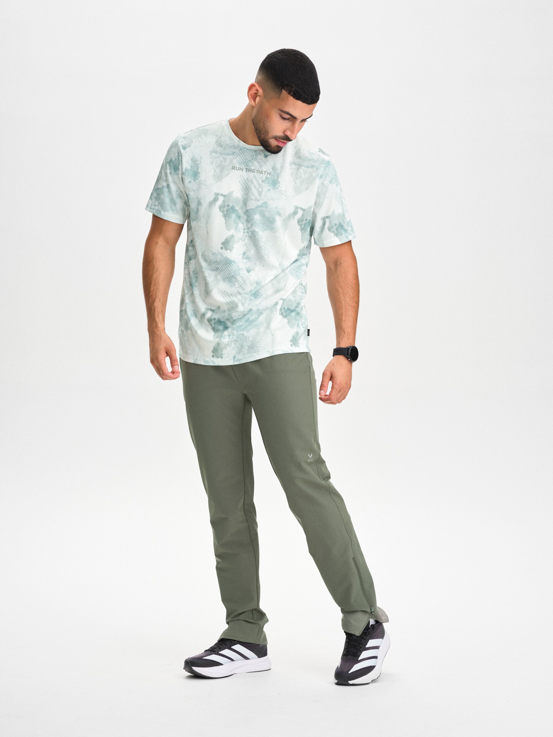 SOC, M RUN GRAPHIC MESH TEE