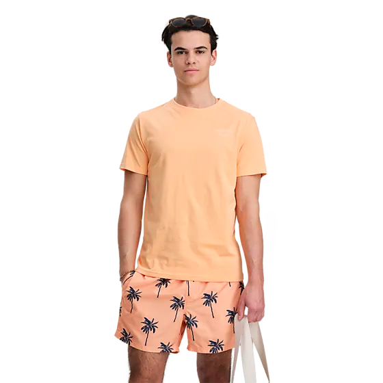401818107101 SOC M Graphic Tee 401818107101 SOC M Graphic Tee Model01 Detail