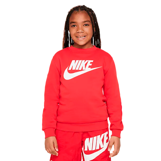 705916105103 NIKE  Nike Sportswear Club Fleece Big Kid 705916105103 NIKE Nike Sportswear Club Fleece Big Kid  Model01 Detail