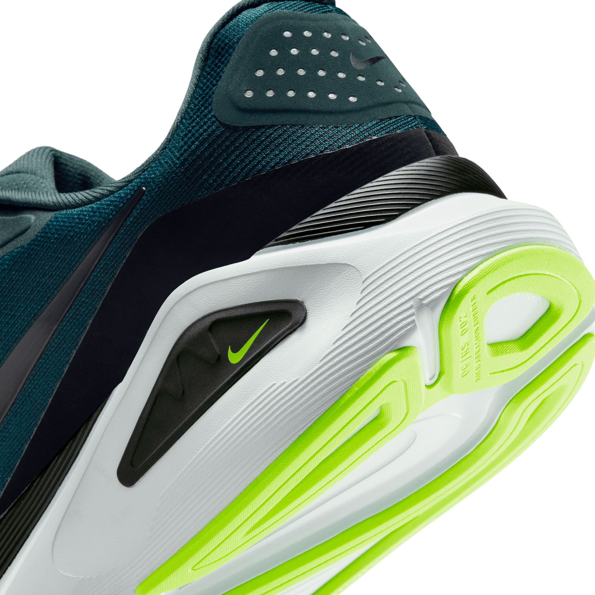 NIKE, M Structure 26 Wide