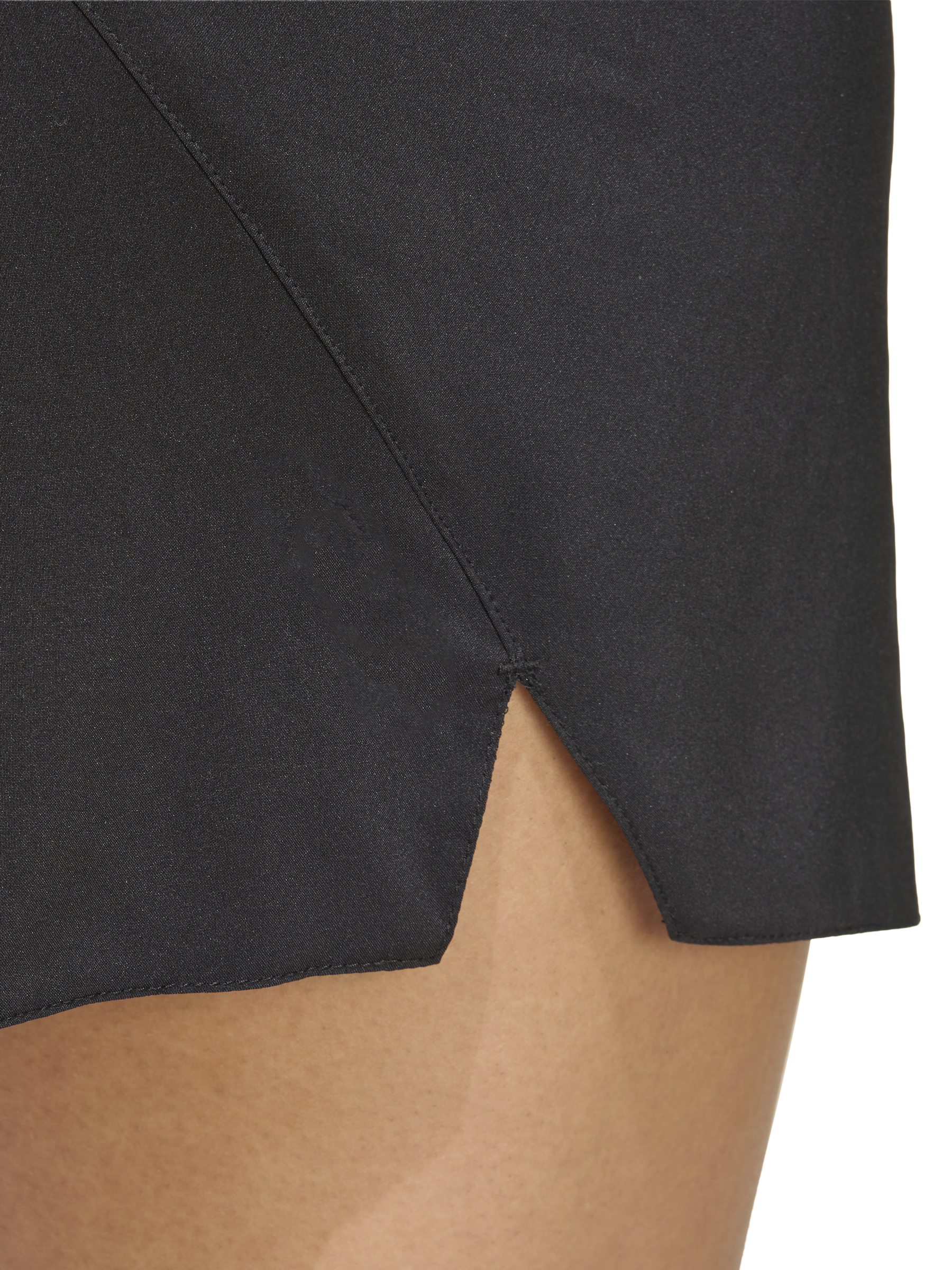 ADIDAS, W RUN ESS SHORTS