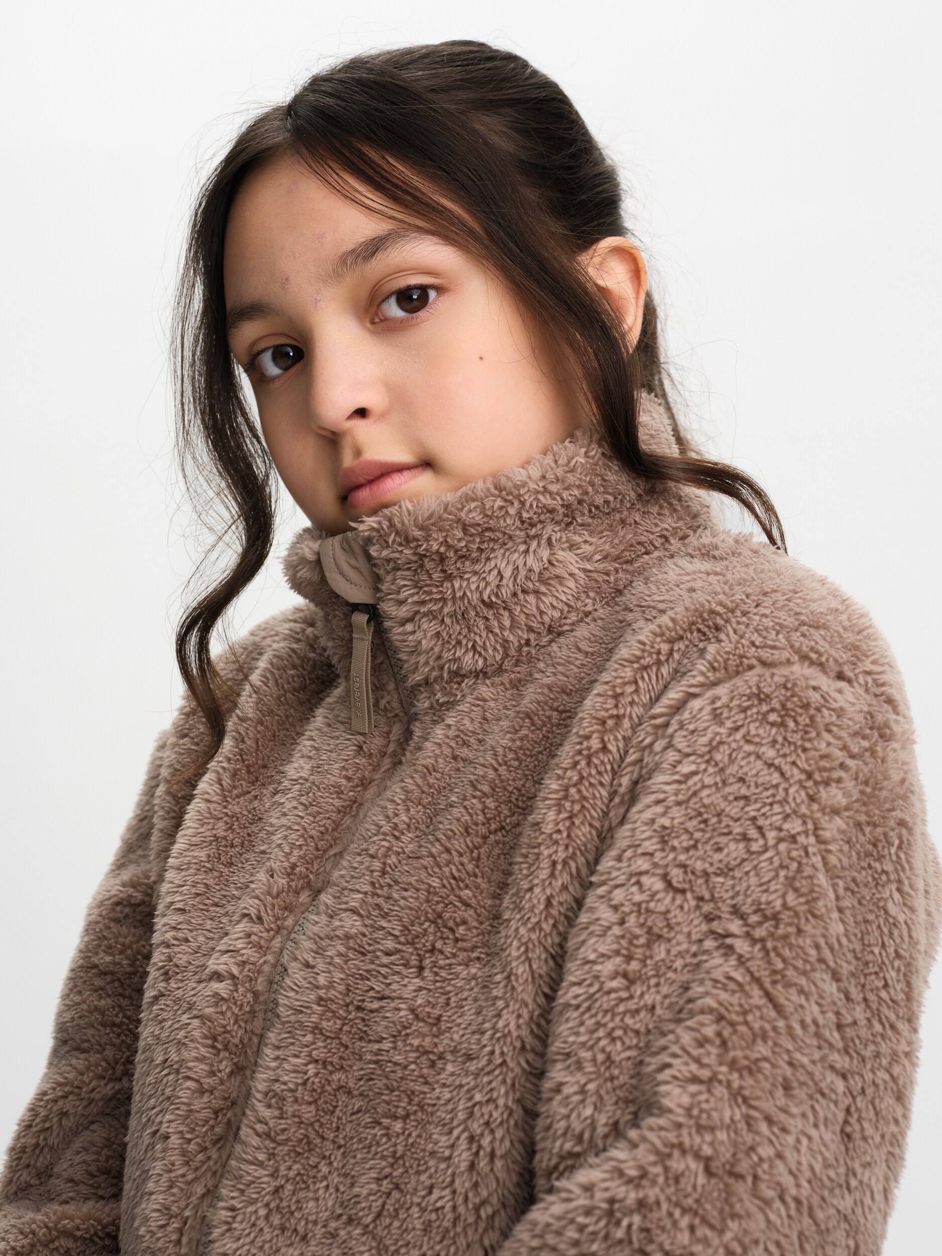 
EVEREST, 
J Cozy Pile, 
Detail 1
