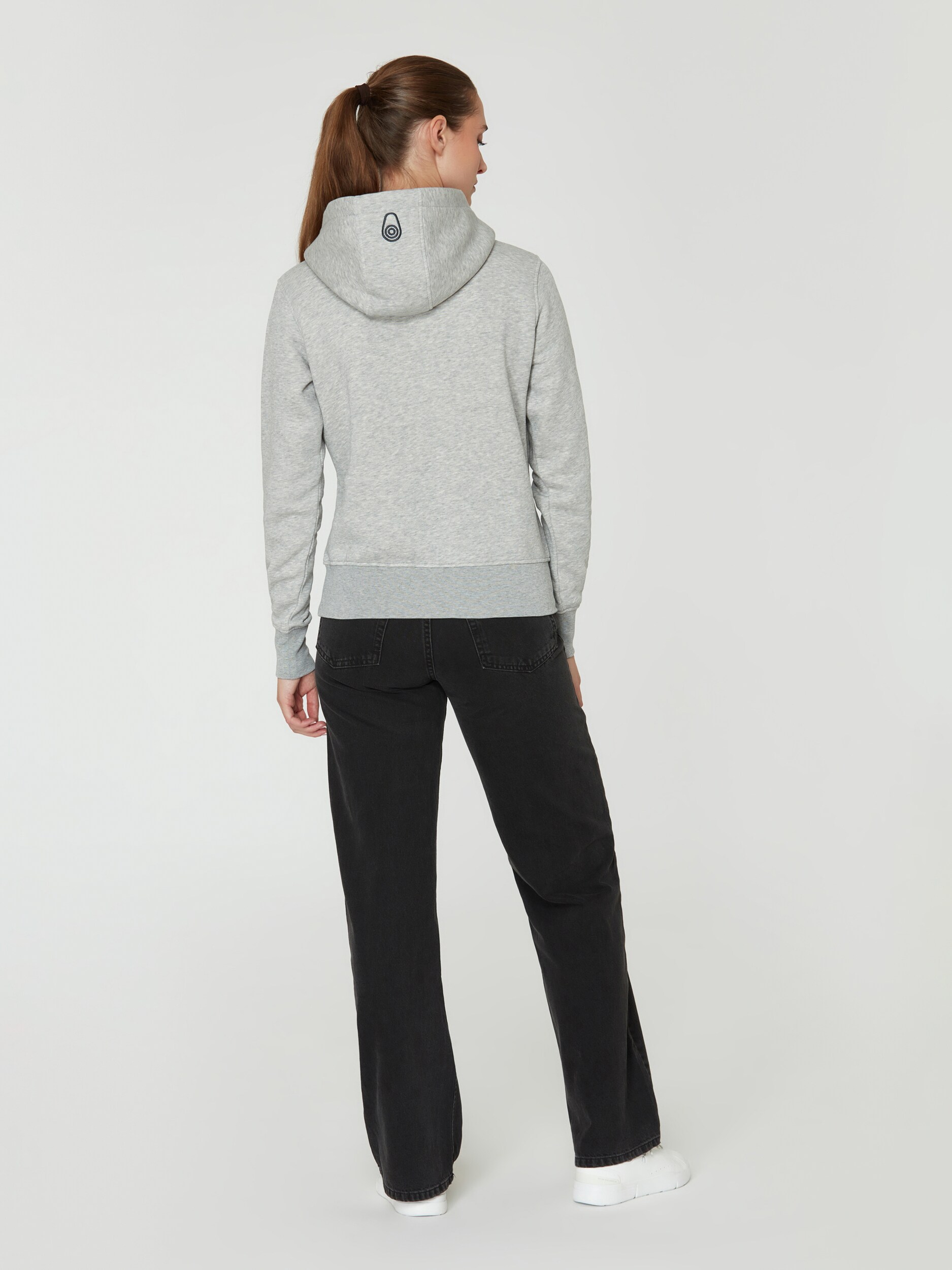 SAIL RACING, W GALE HOOD