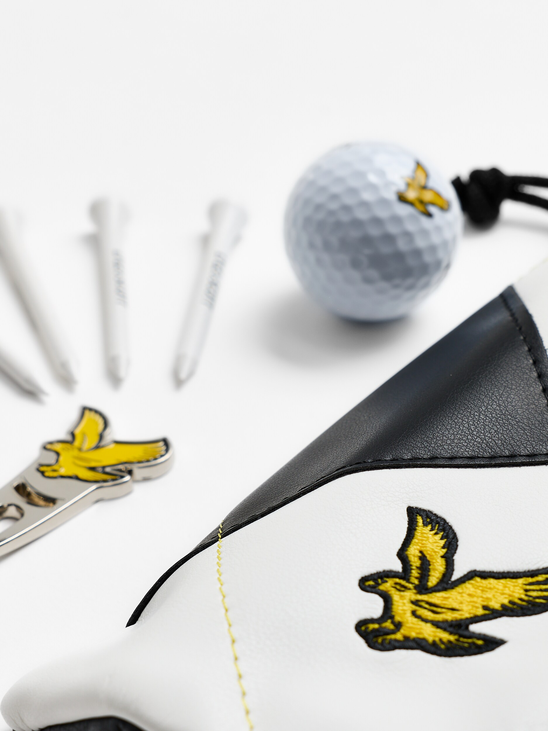 LYLE & SCOTT, ARGYLE LINKS POUCH GIFT