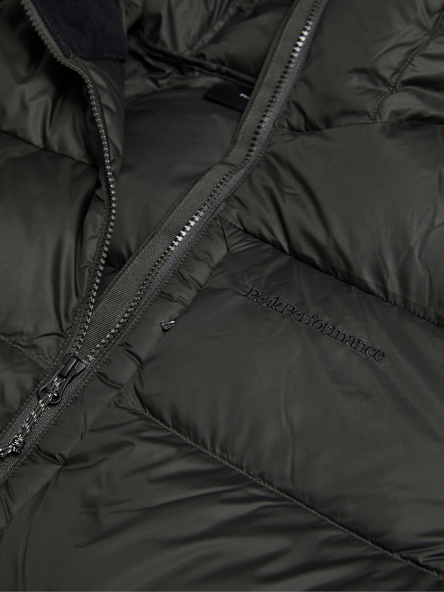 PEAK PERFORMANCE, M Frost Down Puffer