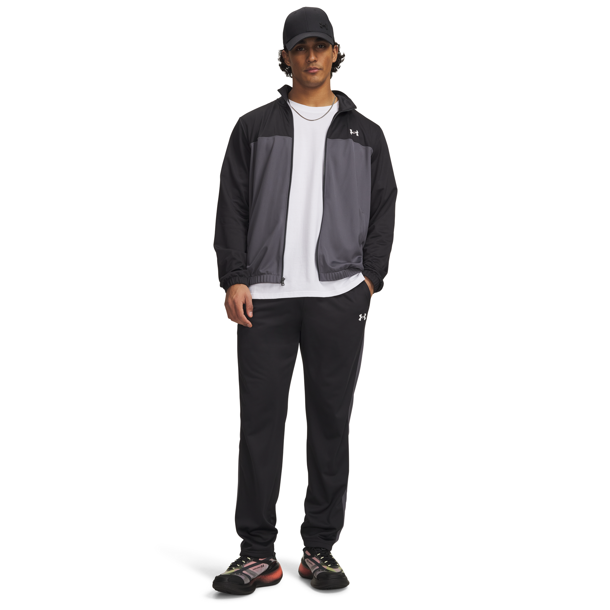 
UNDER ARMOUR, 
M EMEA TRACKSUIT NOVELTY, 
Detail 1
