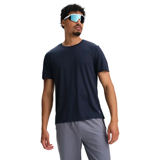 393165108101 SOC M Run Mesh Tee 393165108101 SOC M Run Mesh Tee Model01 Detail