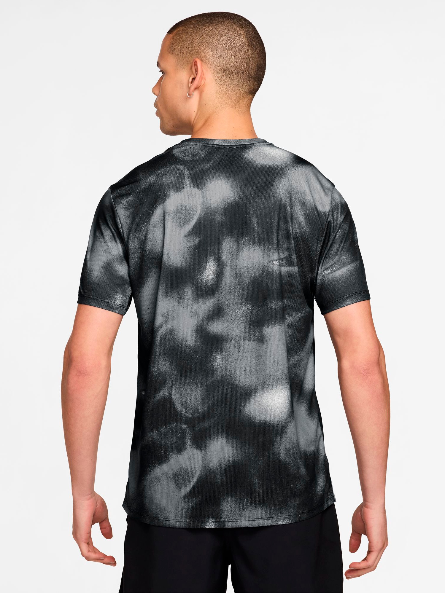 NIKE, M NIKE MILER MEN'S DRI-FIT UV SHORT-SLEEVED