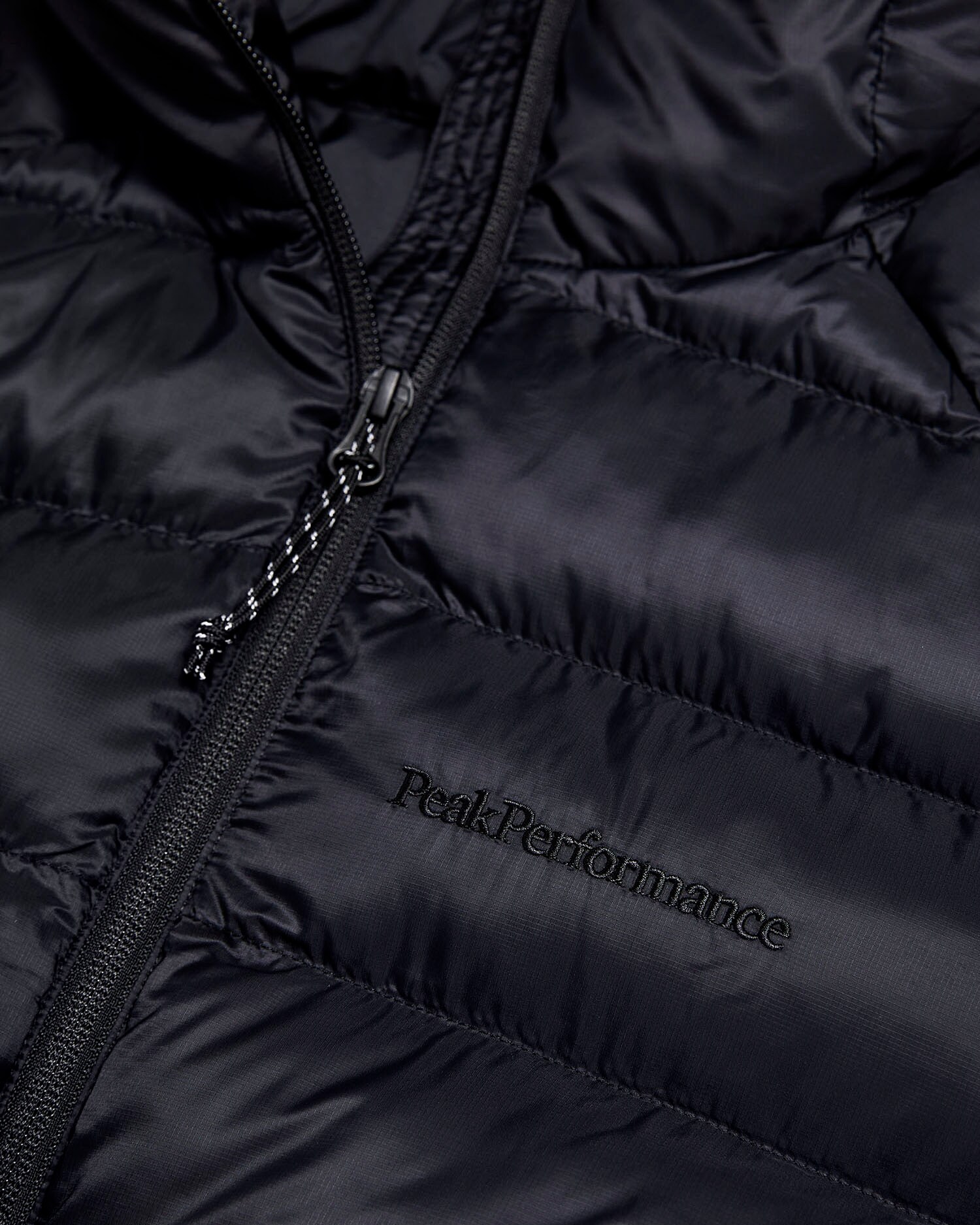 PEAK PERFORMANCE, M Tomic Insulated Hood Jacket