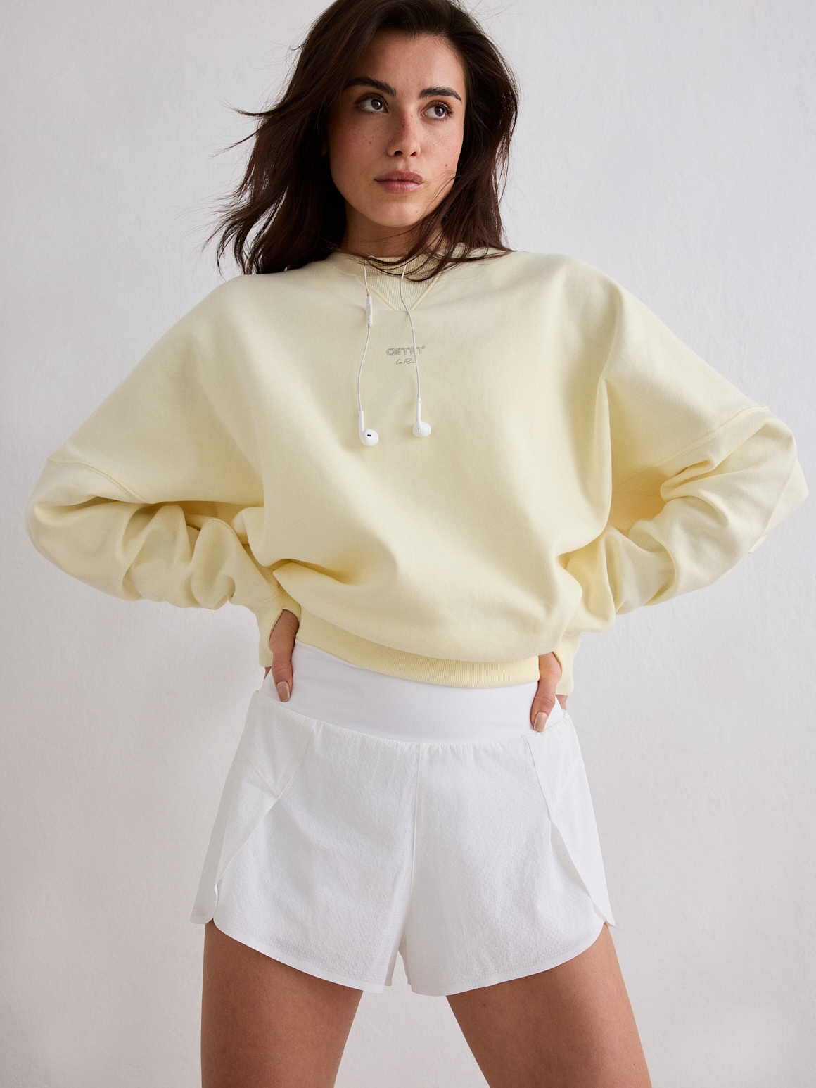 
AIM&acute;N, 
W LE RUN RUNNING SWEATSHIRT, 
Detail 1
