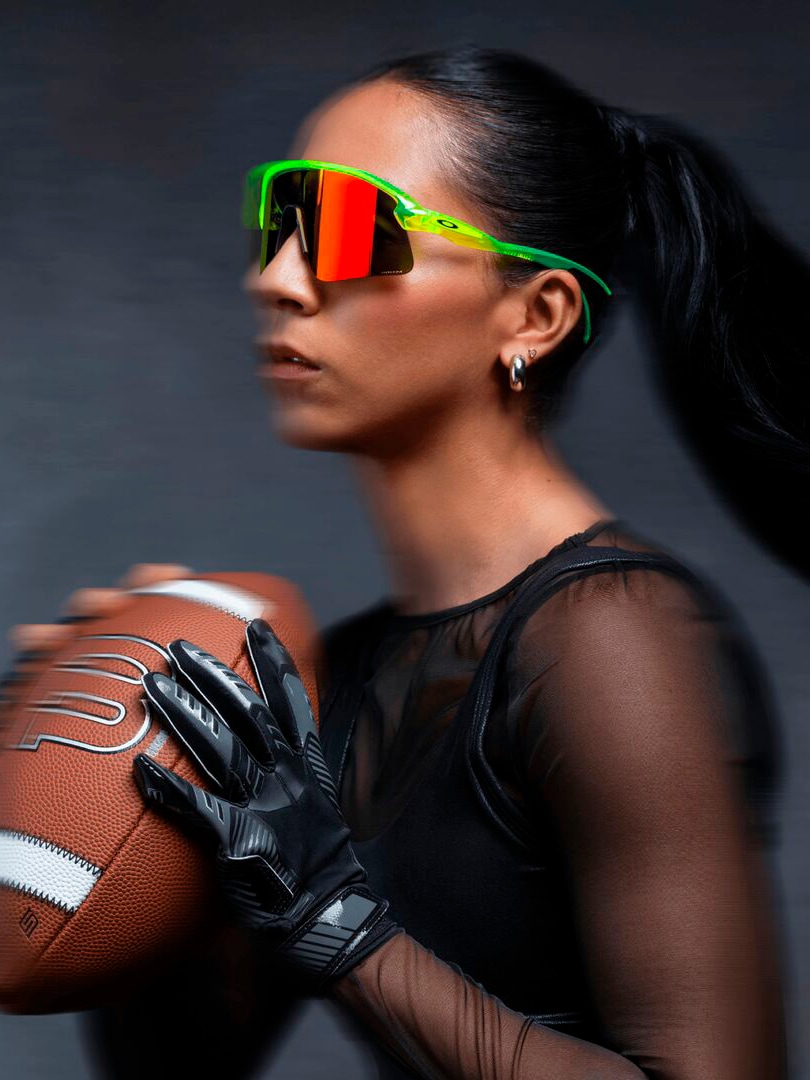 
OAKLEY, 
STUNT DEVIL, 
Detail 1
