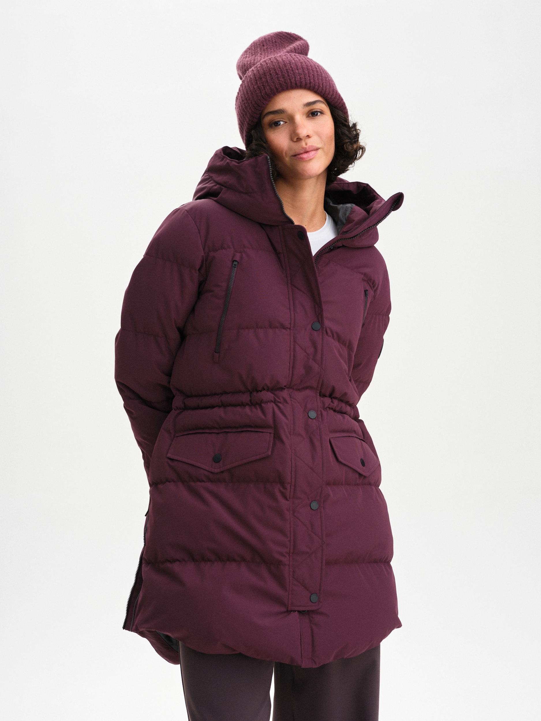 
EVEREST, 
W Warm Parka, 
Detail 1
