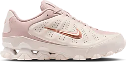 W NIKE REAX 8 NSW SL - CHALK/MTLC RED Standard Small1x1