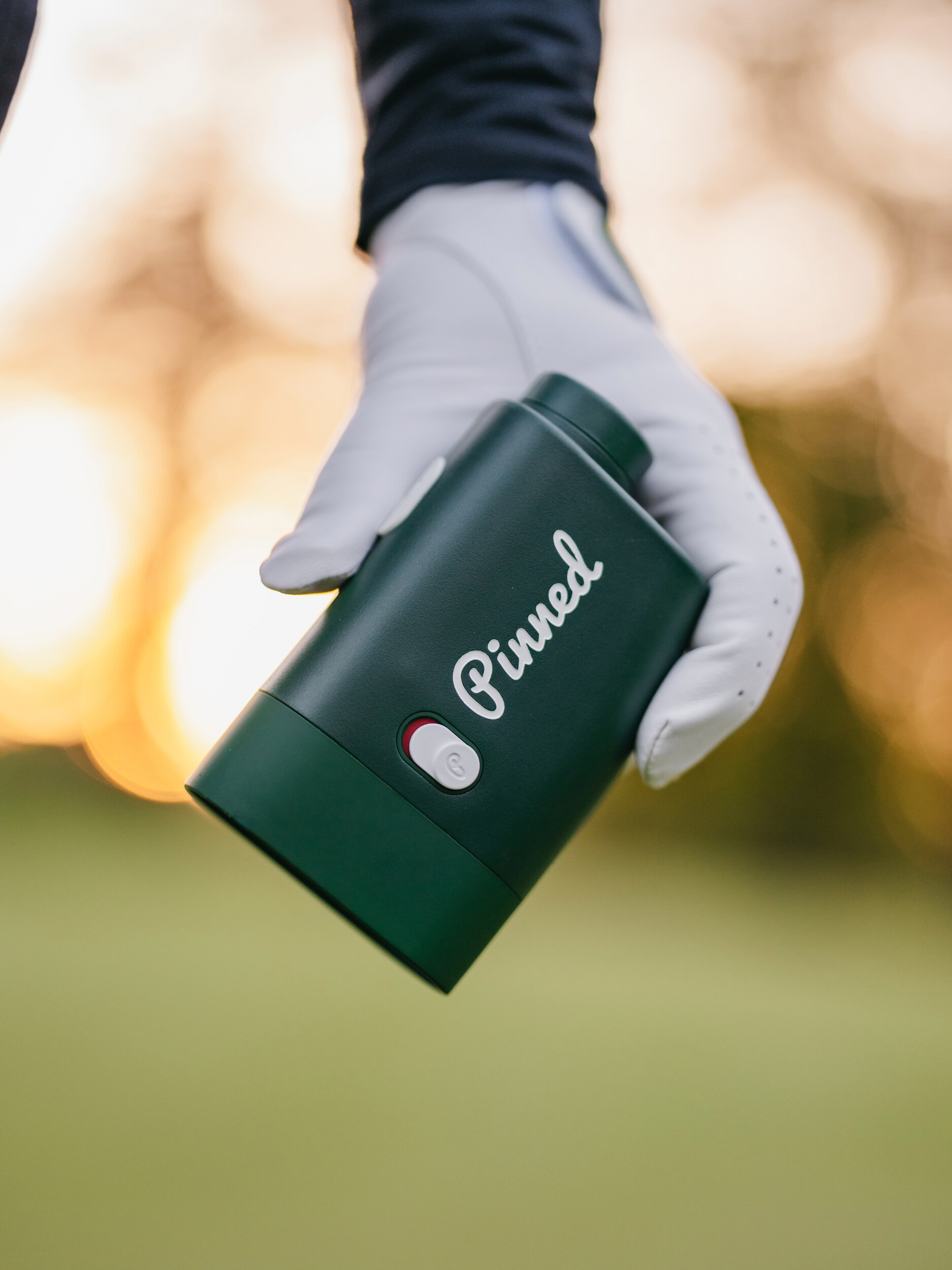 
PINNED, 
PRISM+ RANGEFINDER, 
Detail 1
