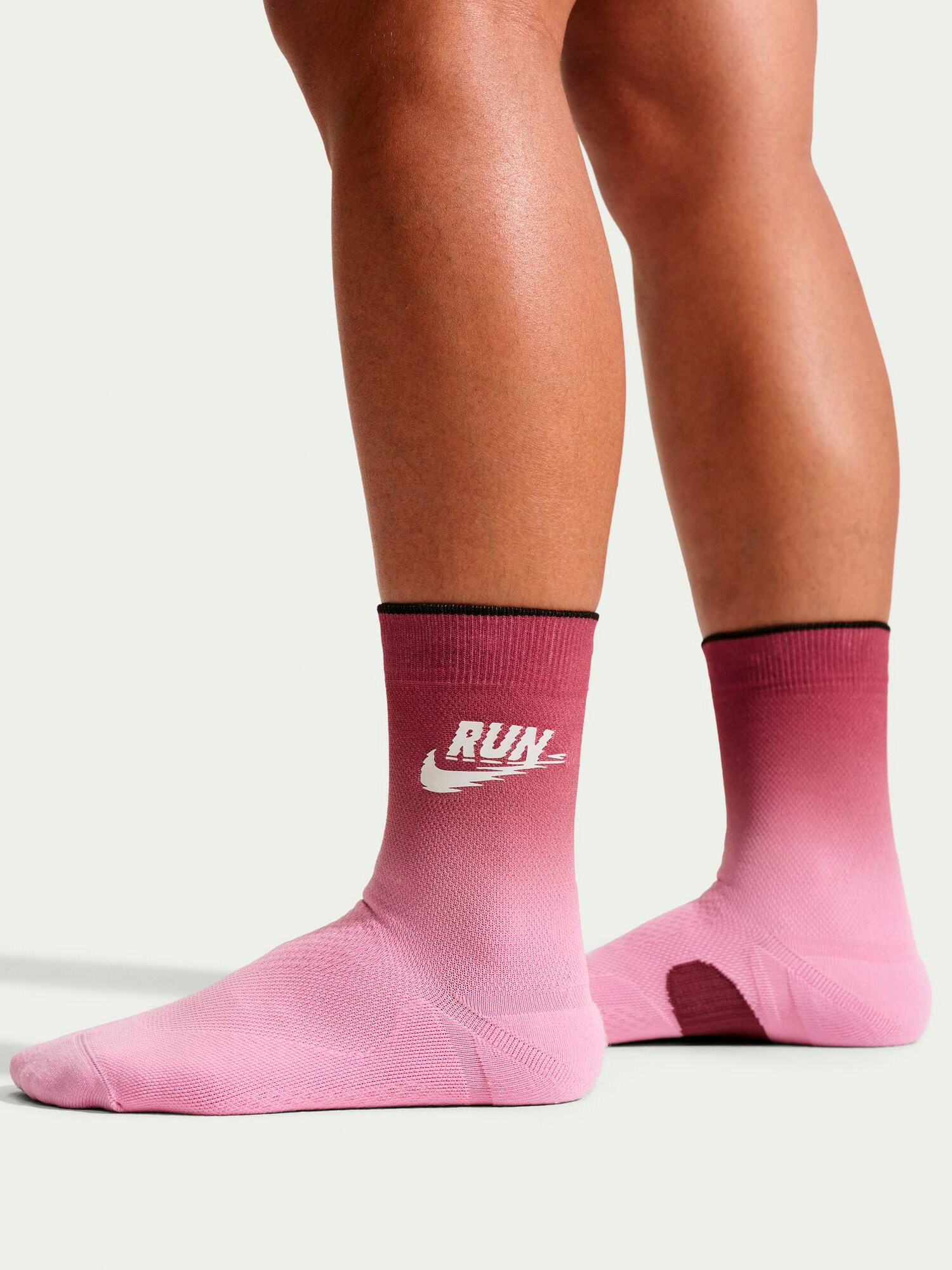 
NIKE, 
U Midweight Running Crew Socks, 
Detail 1
