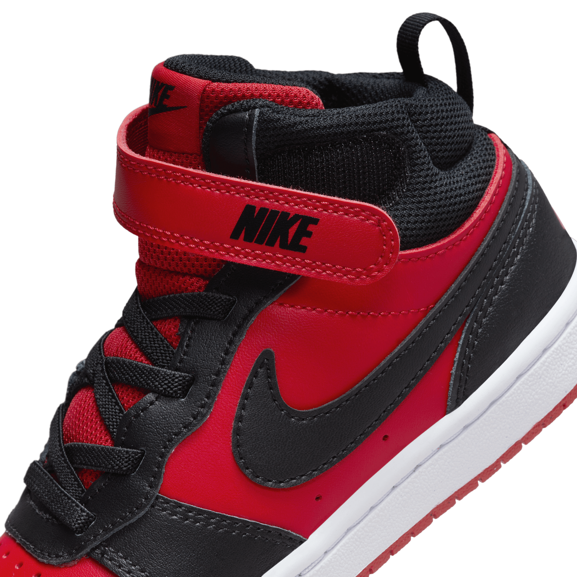 NIKE, J Court Borough Mid Ps