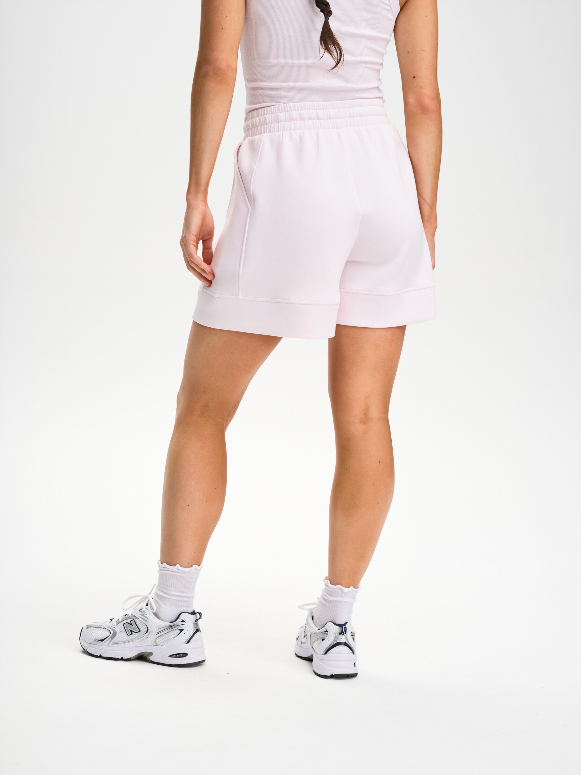 SOC, W SOFT HIGH SHORTS