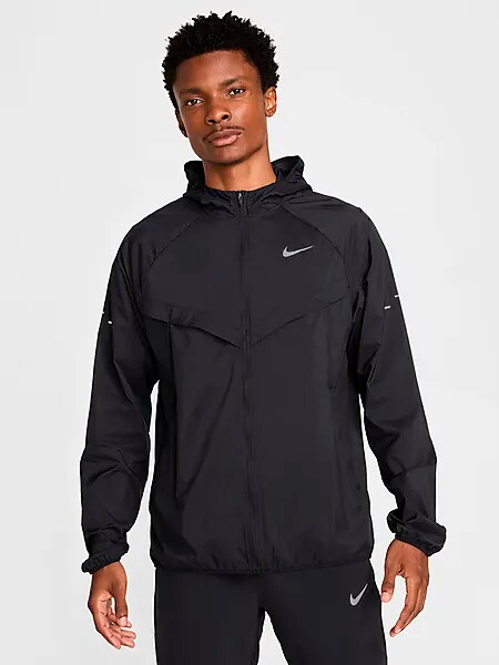 NIKE КУРТКА M NK UV RPL