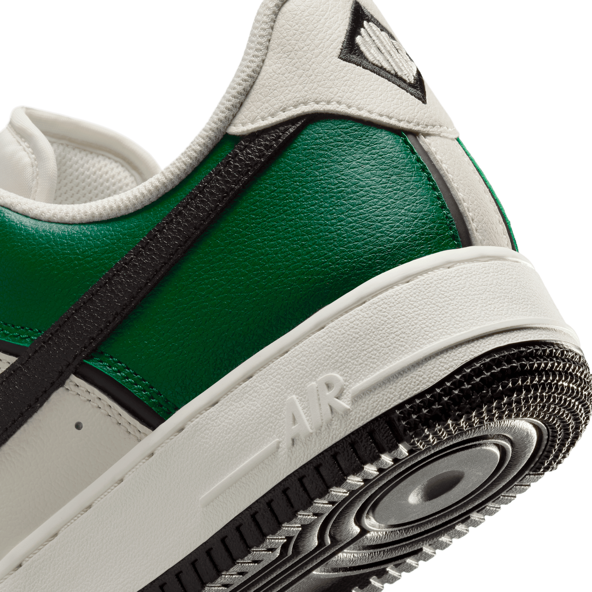 NIKE, M AIR FORCE 1