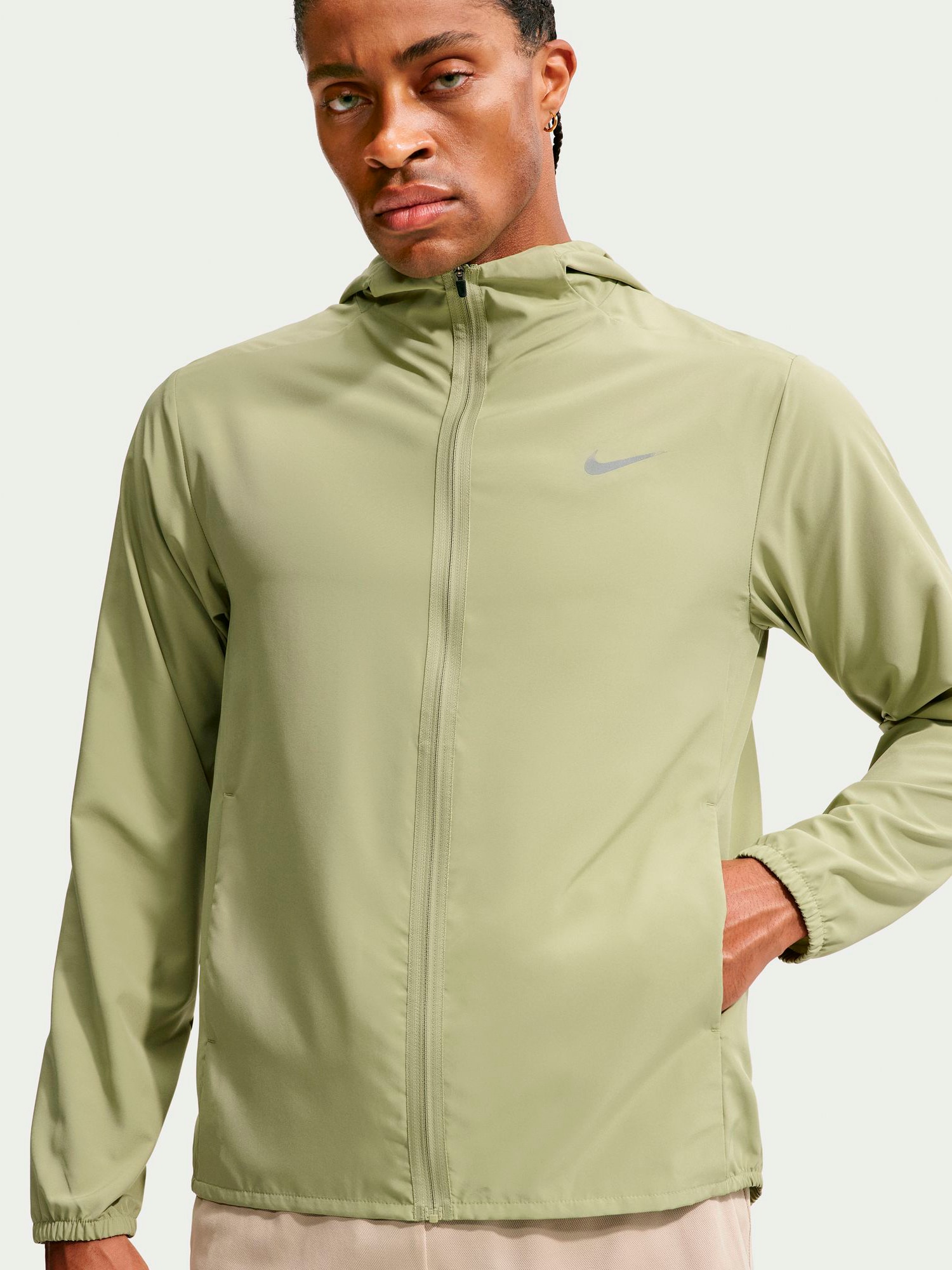 
NIKE, 
M Nk Df Form Hd Jkt, 
Detail 1
