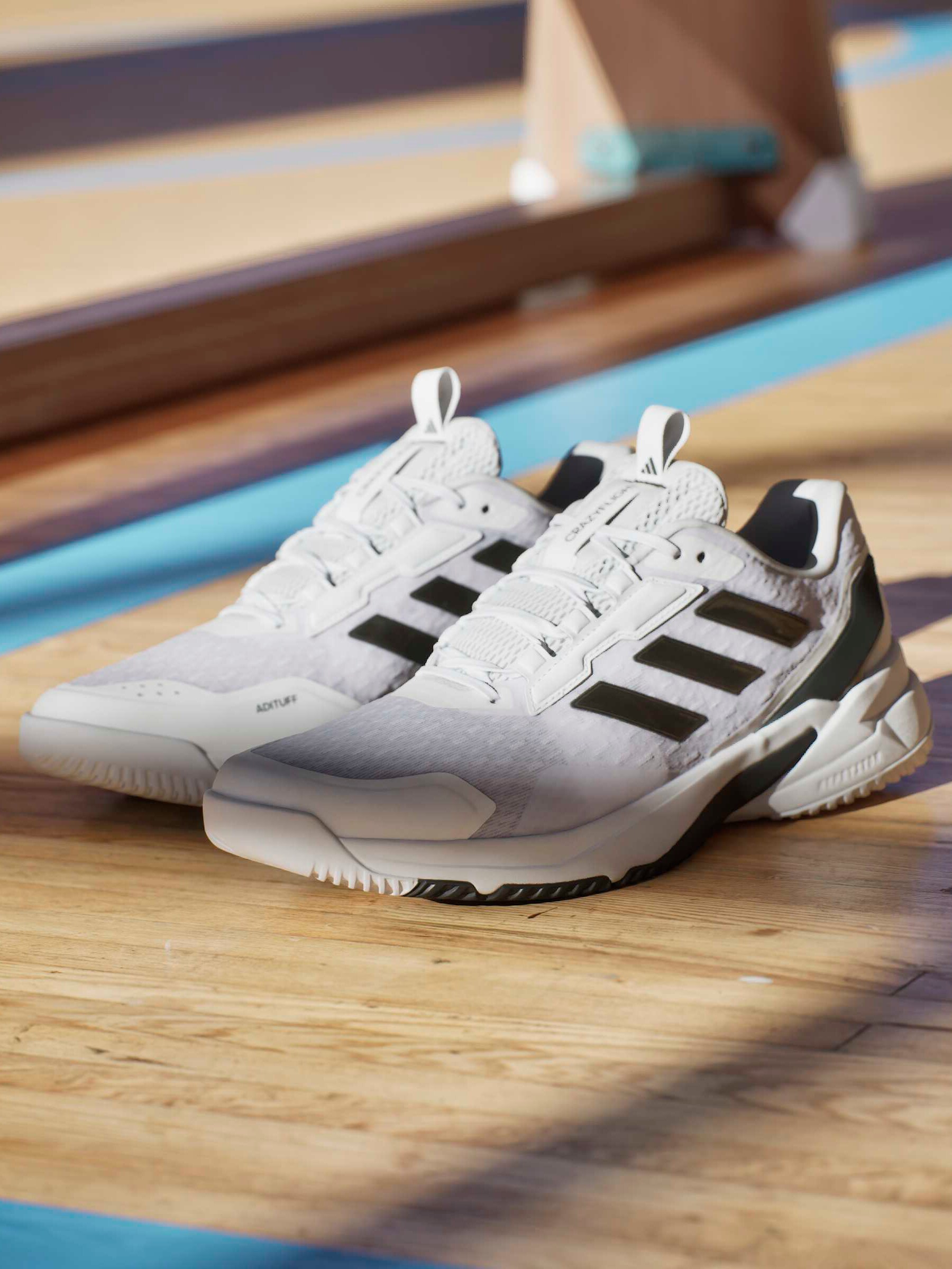 
ADIDAS, 
Crazyflight 6 M, 
Detail 1
