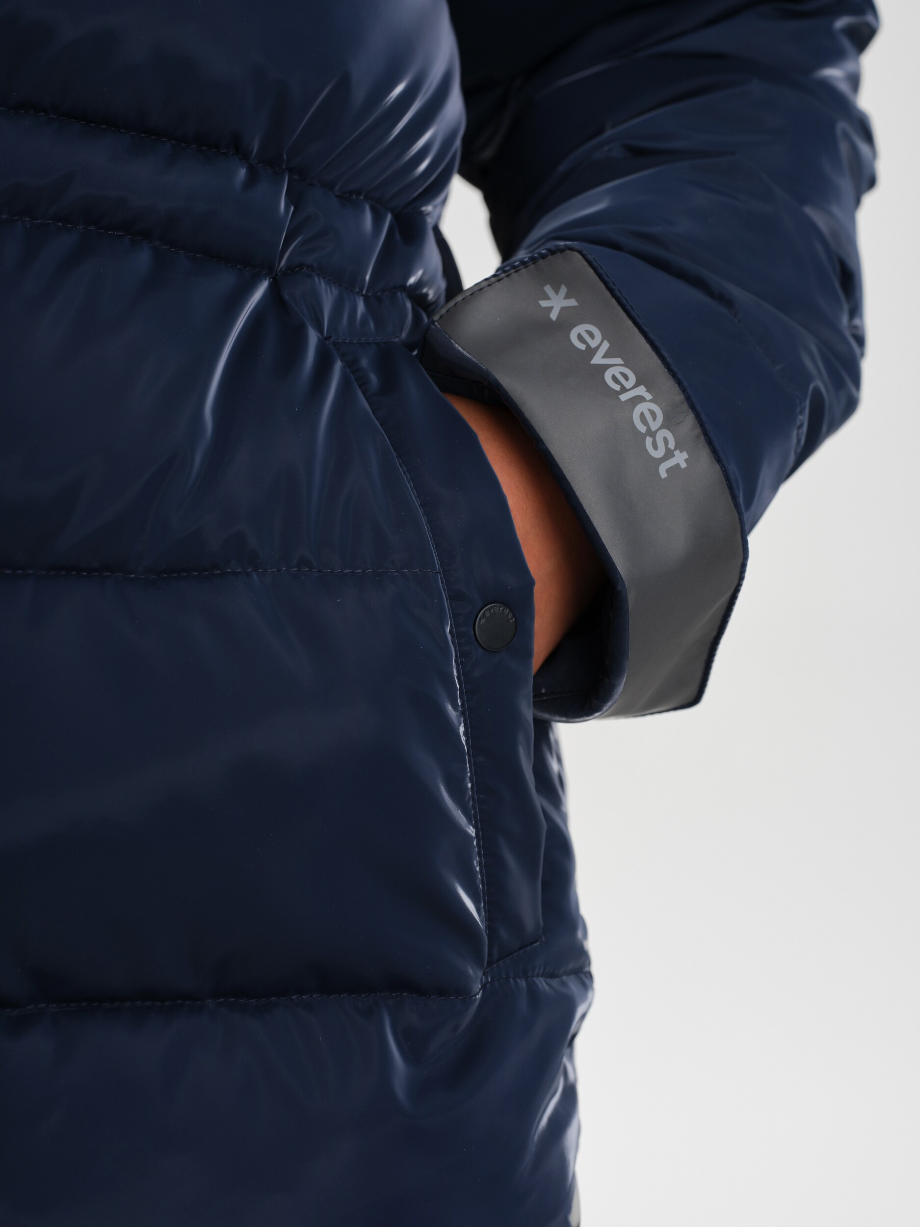 EVEREST, J Mayon Mid Jacket