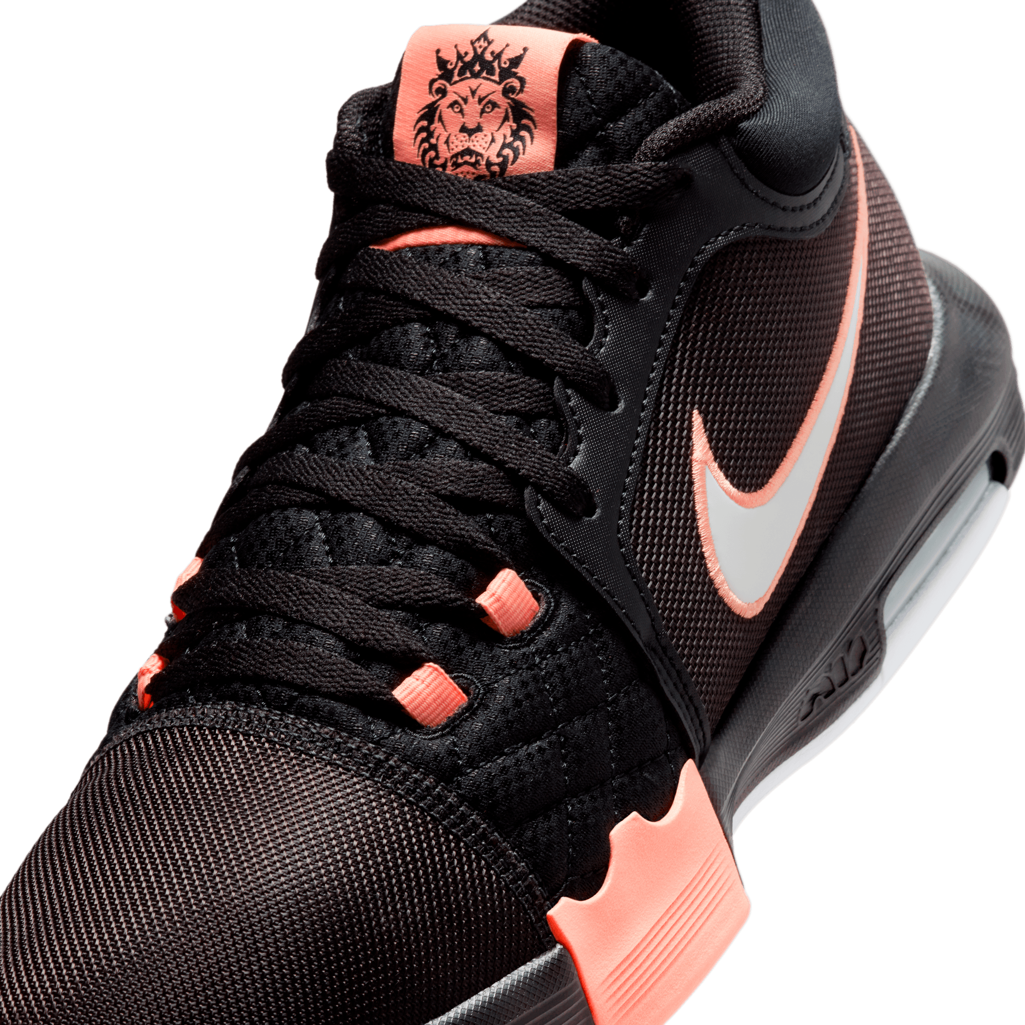 NIKE, LeBron Witness VIII