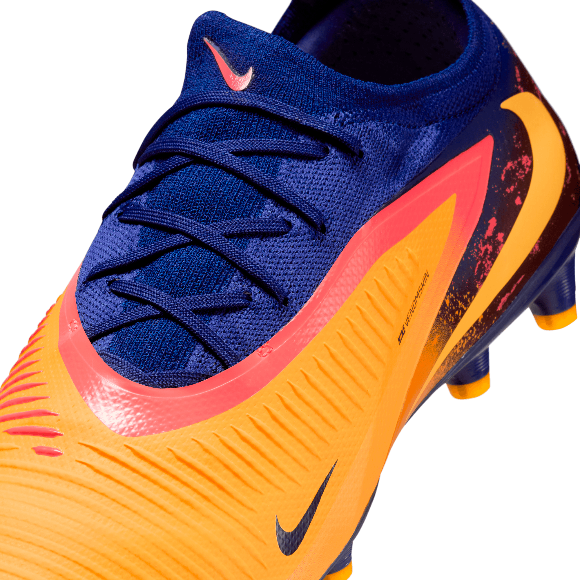 NIKE, Phantom 6 Low Pro Ag-pro Eh