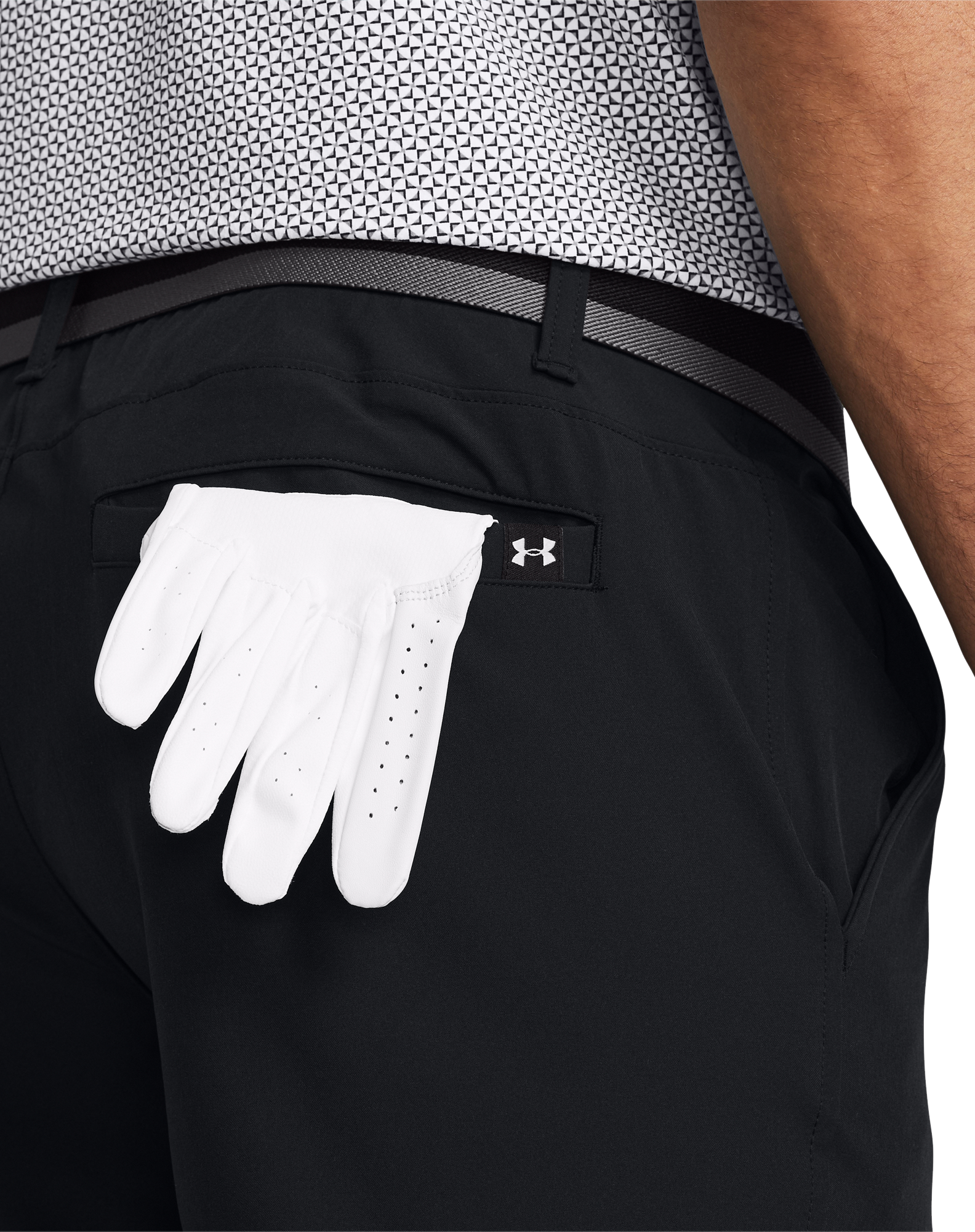 UNDER ARMOUR, M Drive Taper Short