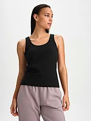 W SLIM FIT SINGLET - BLACK Model01 Small1x1