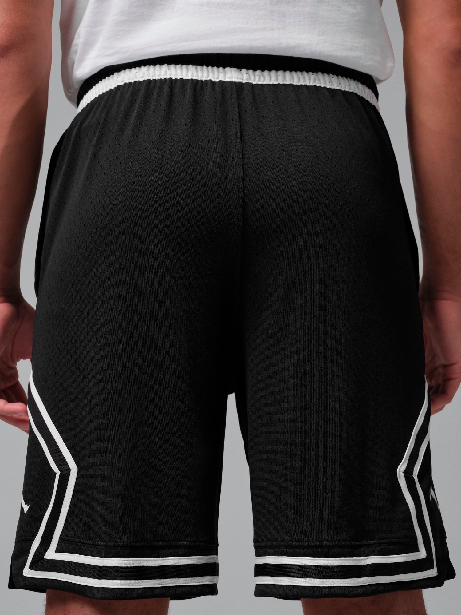 JORDAN, M J DF SPT 9 DMND SHORT