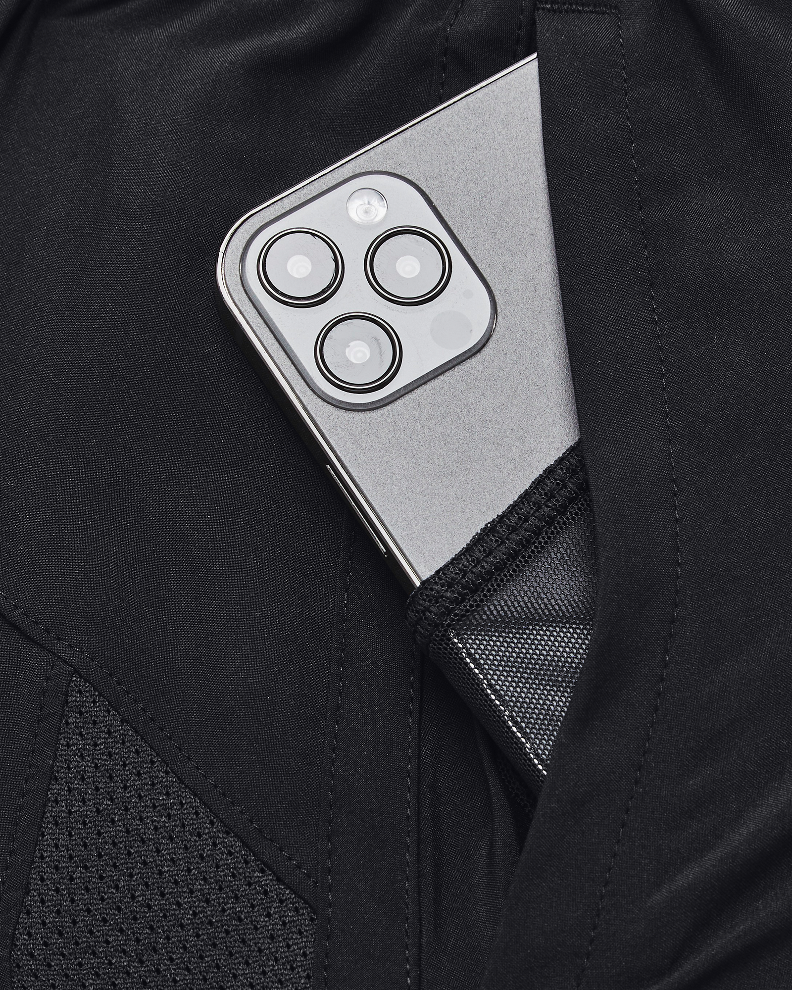 UNDER ARMOUR, M Ua Launch 7'' Unlined Shorts