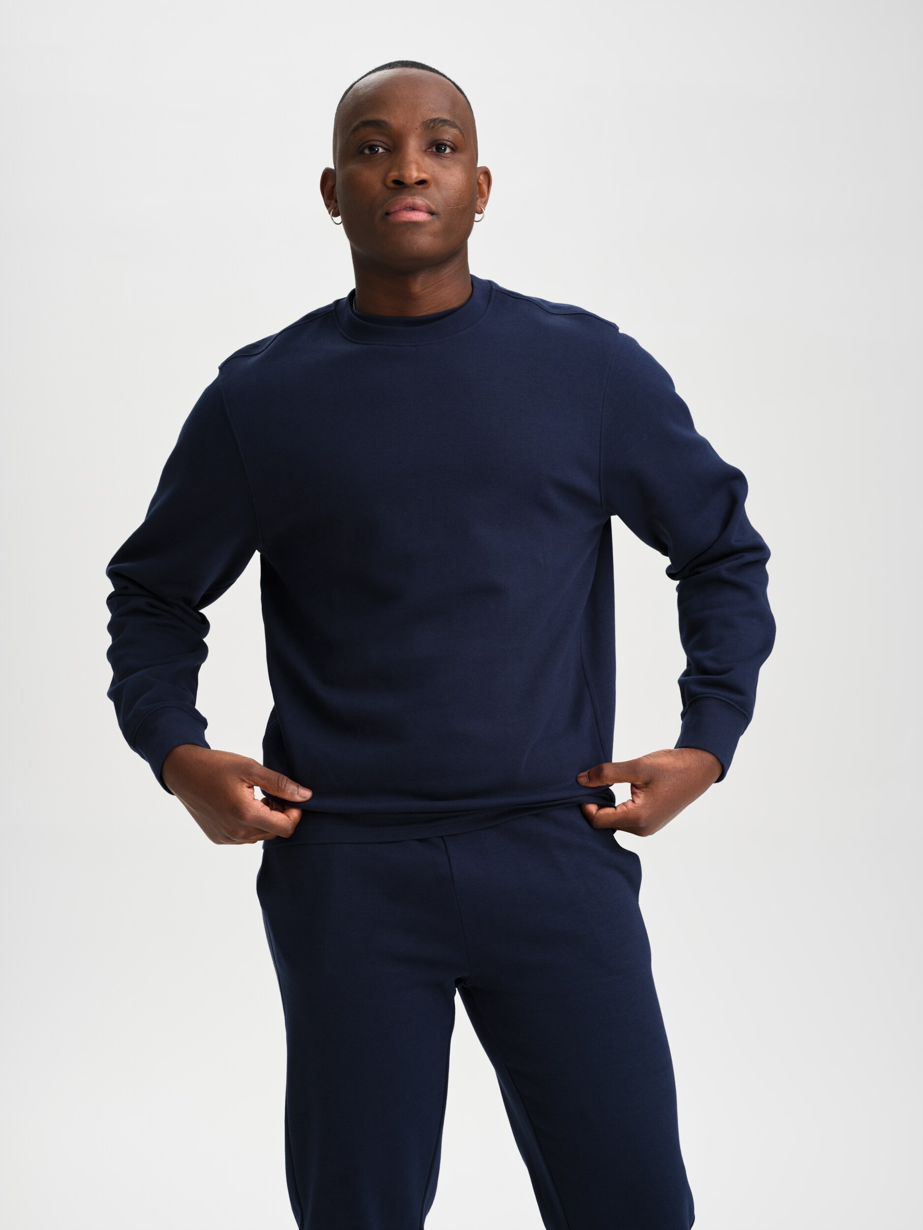 
SOC, 
M Core Crew, 
Detail 1
