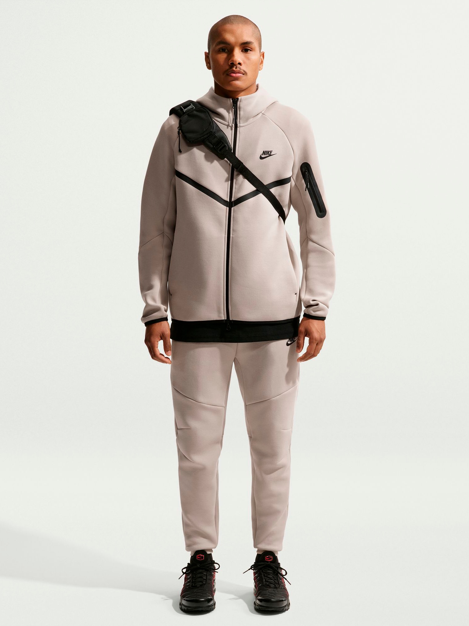 
NIKE, 
M Tch Fleece Jogger, 
Detail 1
