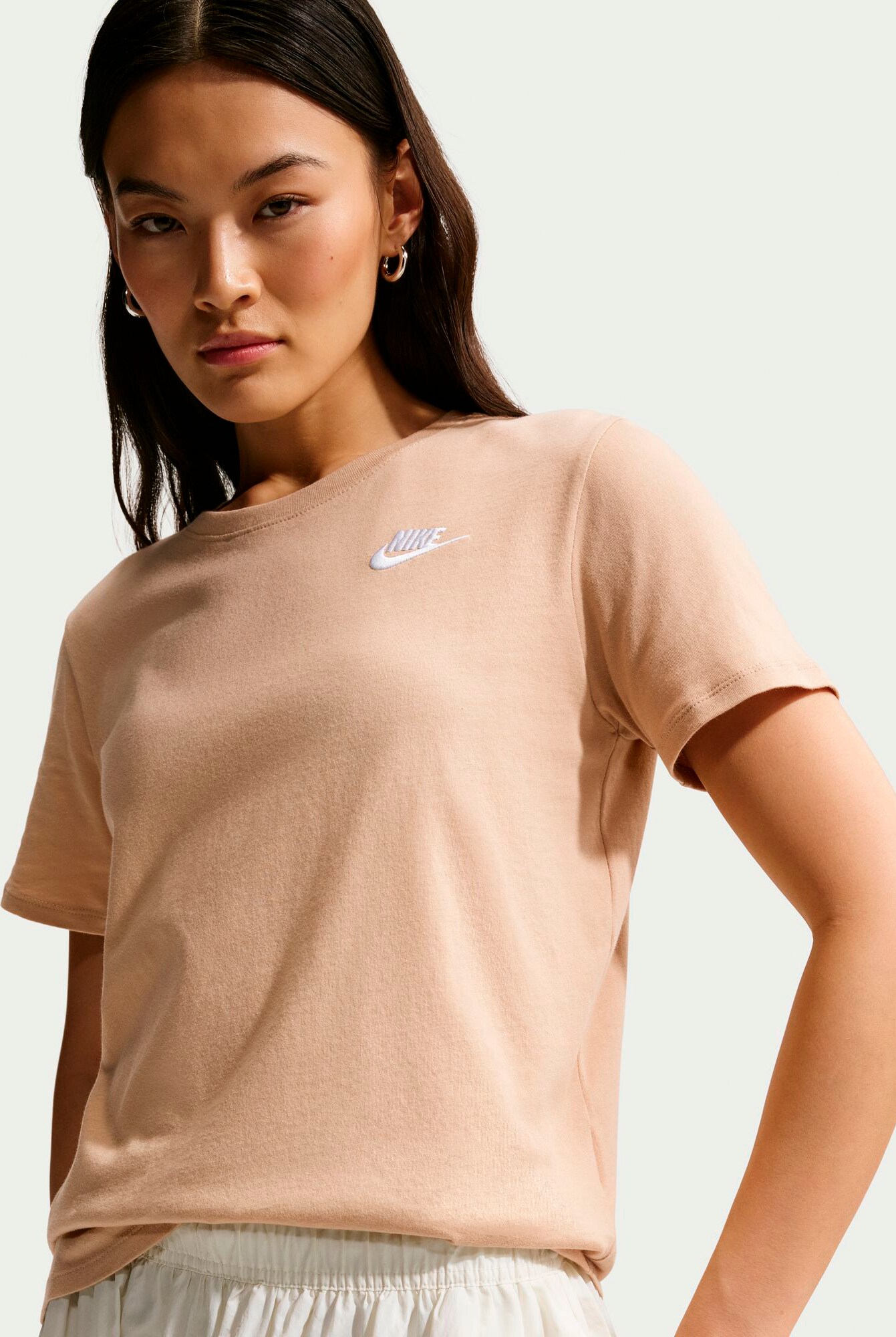 
NIKE, 
W Nsw Tee Club, 
Detail 1
