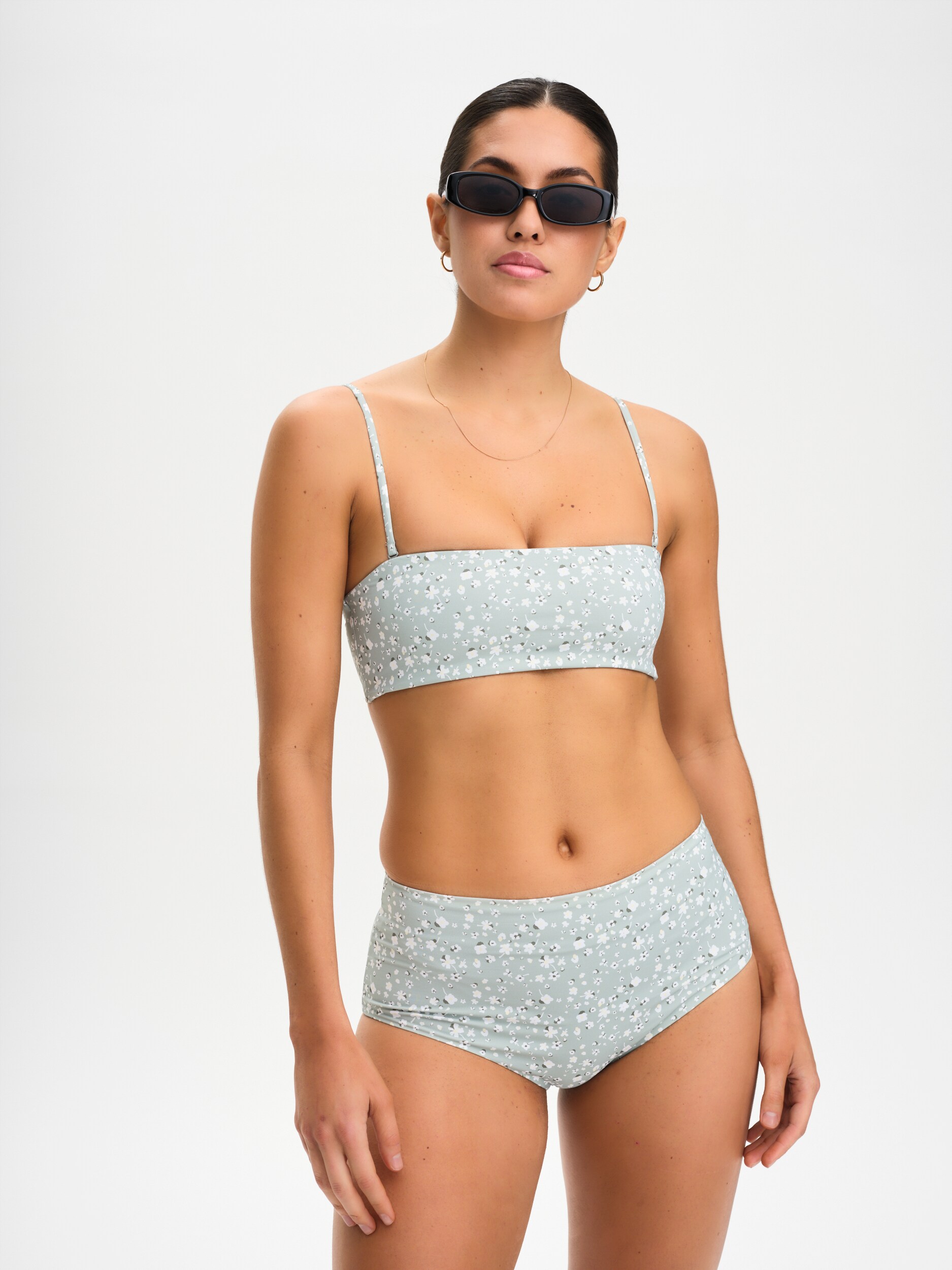 SOC, W Beach High Brief