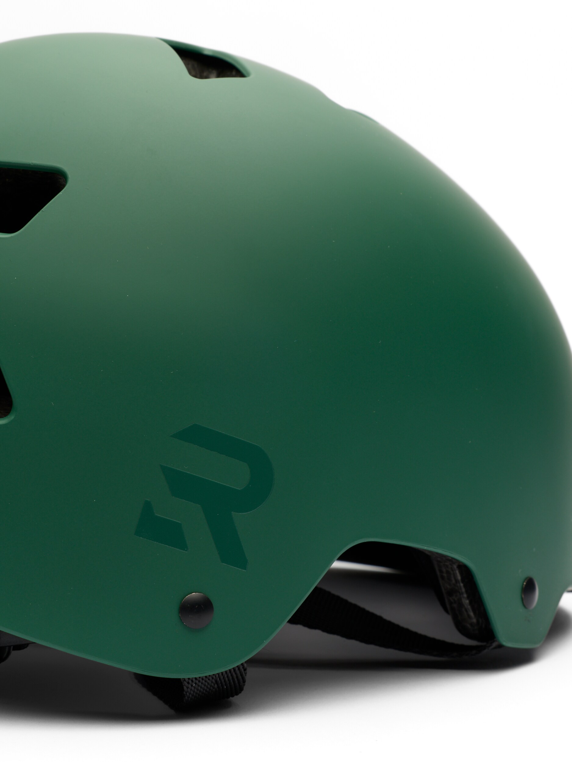 REVOLUTION, SKATE HELMET