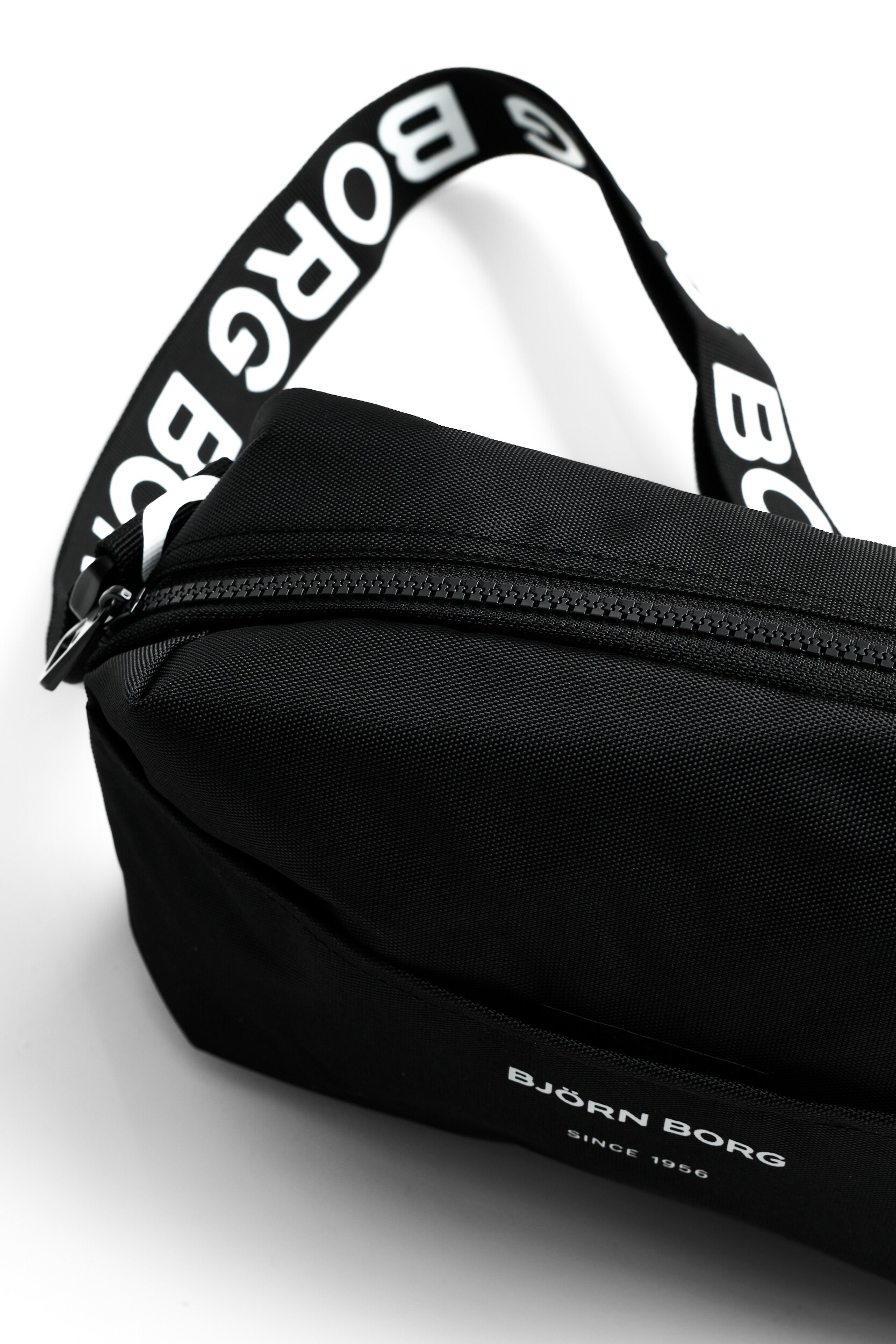 BJ&Ouml;RN BORG, BORG STUDIO CROSSOVER BAG