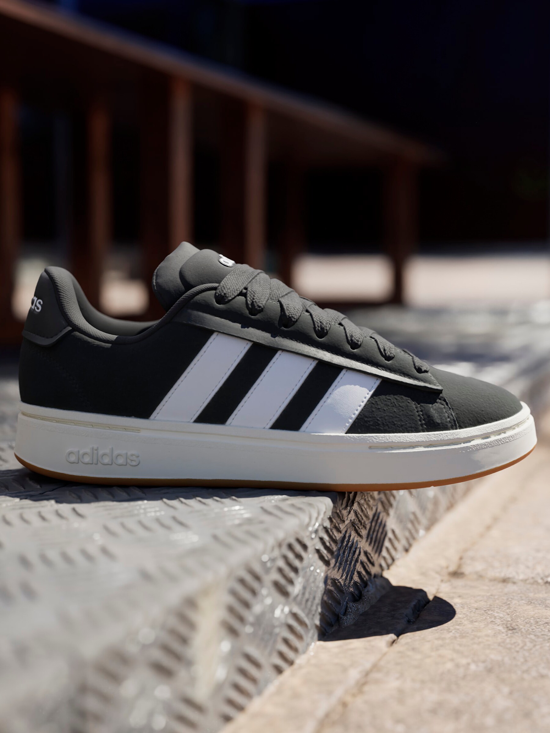 ADIDAS, M Grand Court Alpha 00s