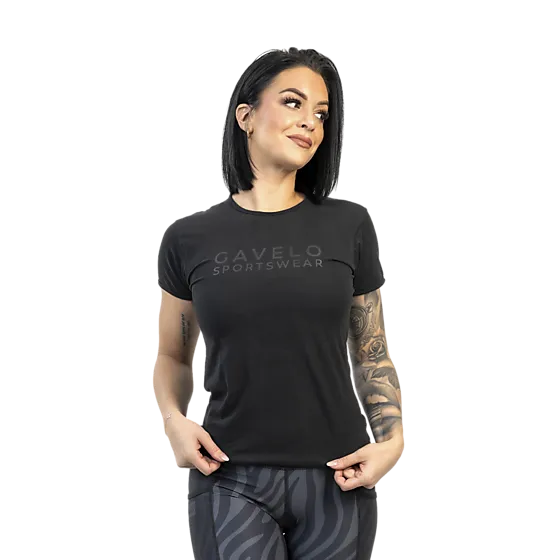 409089102101 GAVELO GAVELO EASEFLOW T-SHIRT 409089102101 GAVELO GAVELO EASEFLOW T-SHIRT Model01 Detail