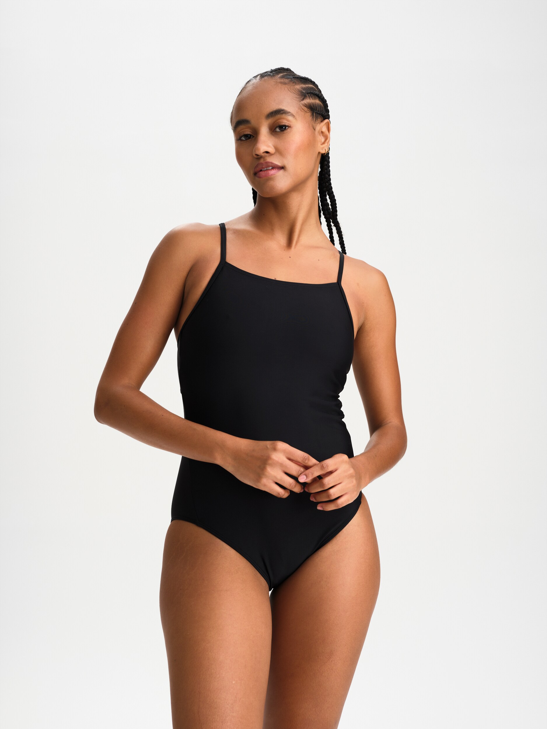 
SOC, 
W Swim Strap Suit, 
Detail 1
