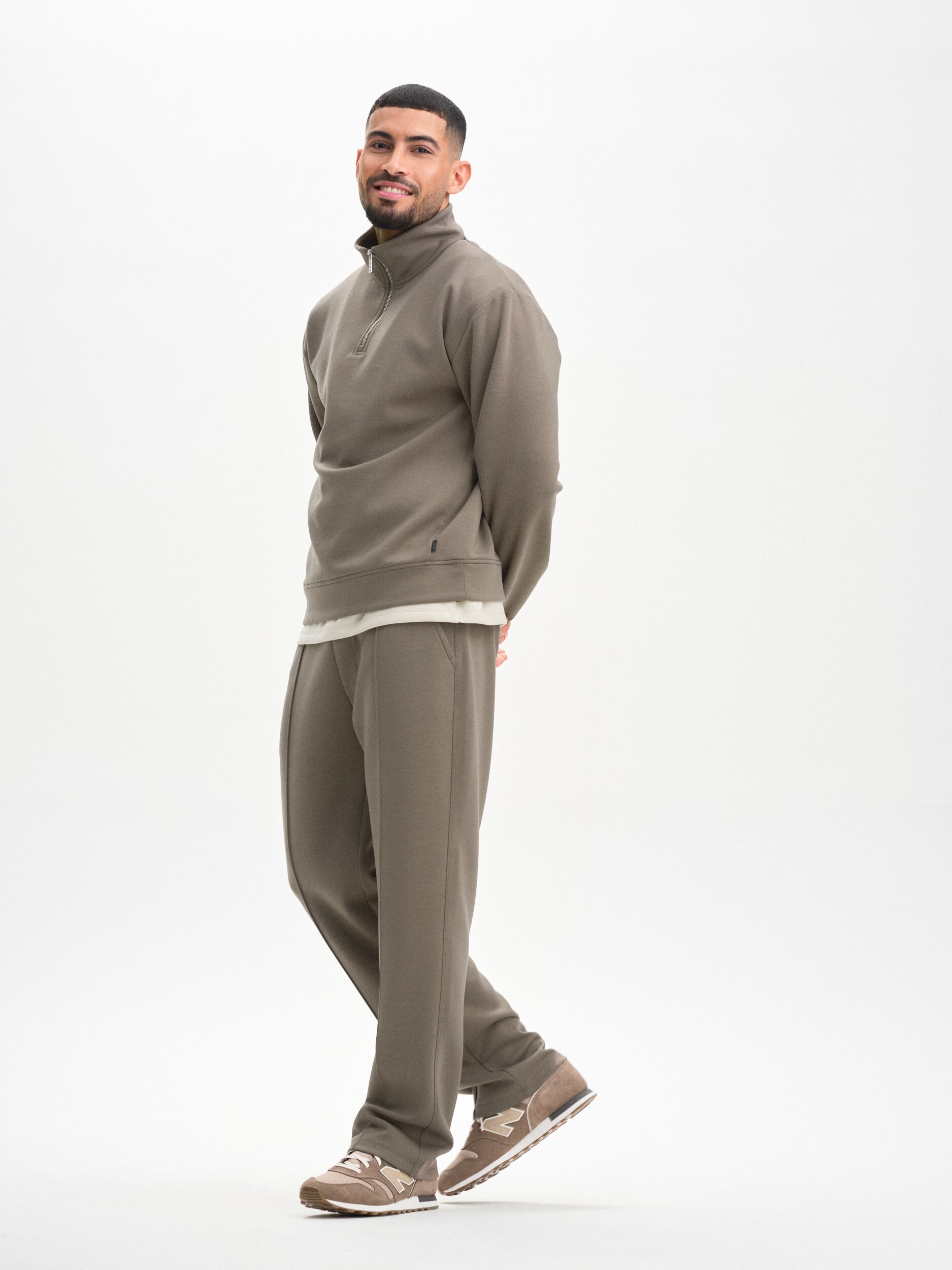 SOC, M SOFT STRAIGHT PANT