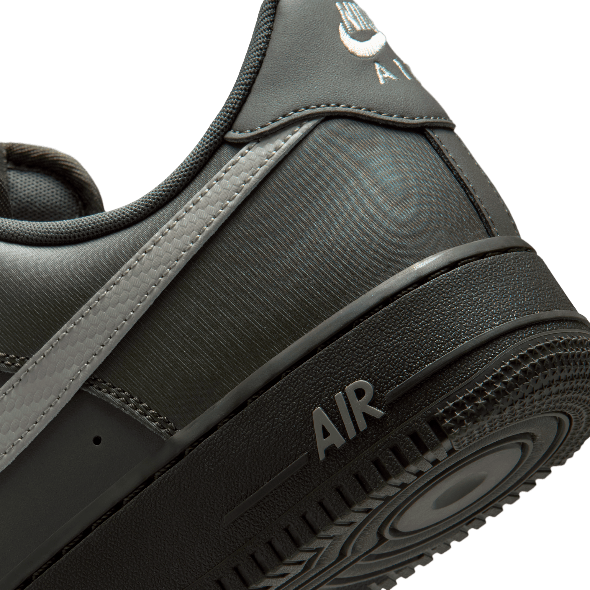 NIKE, M AIR FORCE 1