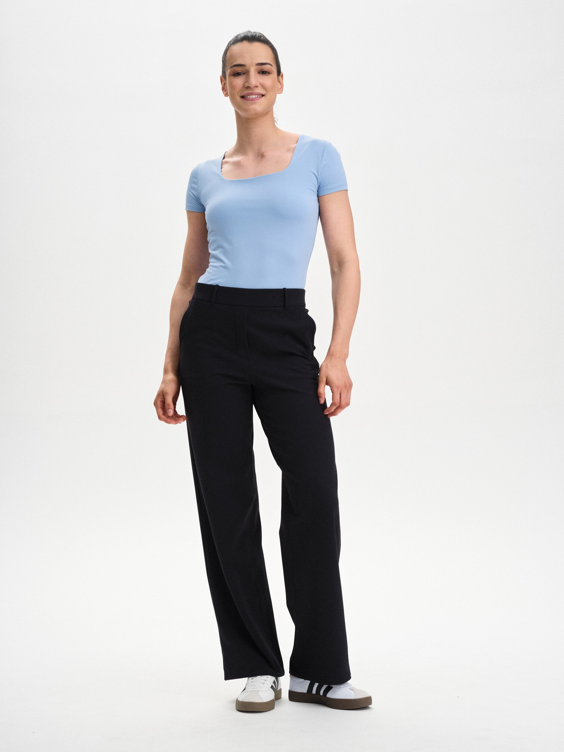SOC, W SOFT SQUARE TEE