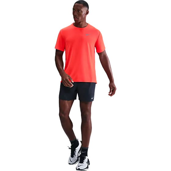 380238129101 NIKE M Nike Dri-Fit Uv Mi 380238129101 NIKE M Nike Dri-Fit Uv Mi Model01 Detail