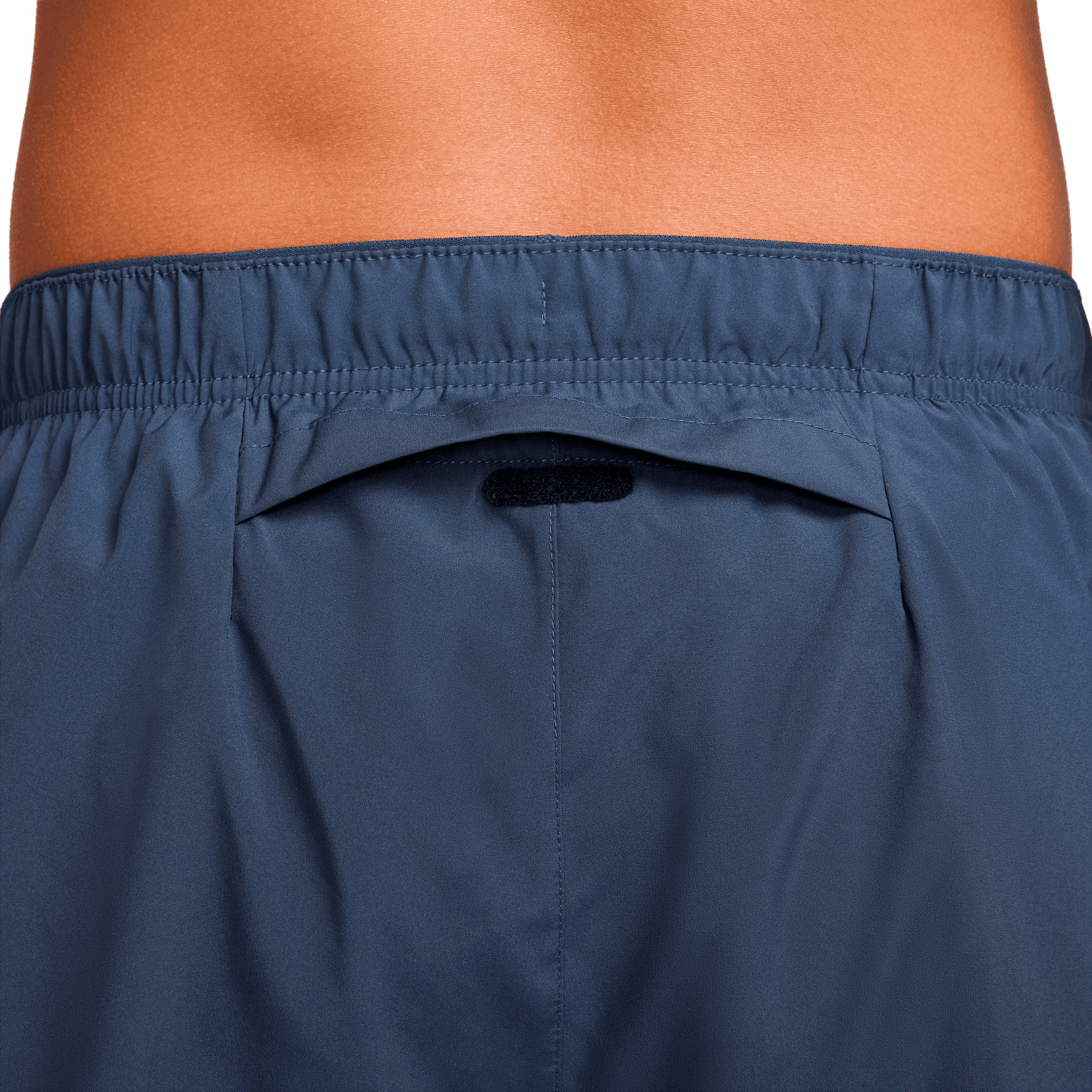 NIKE, Challenger Shorts M